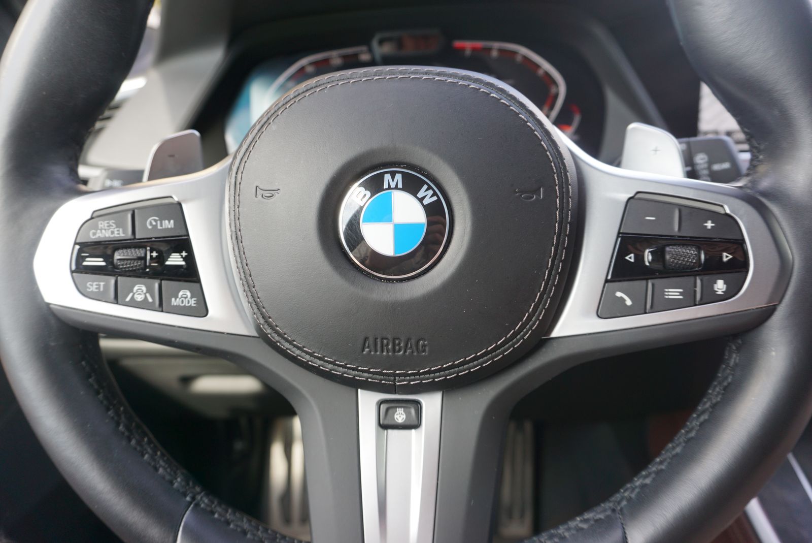 2023 BMW X5 xDrive40i AWD