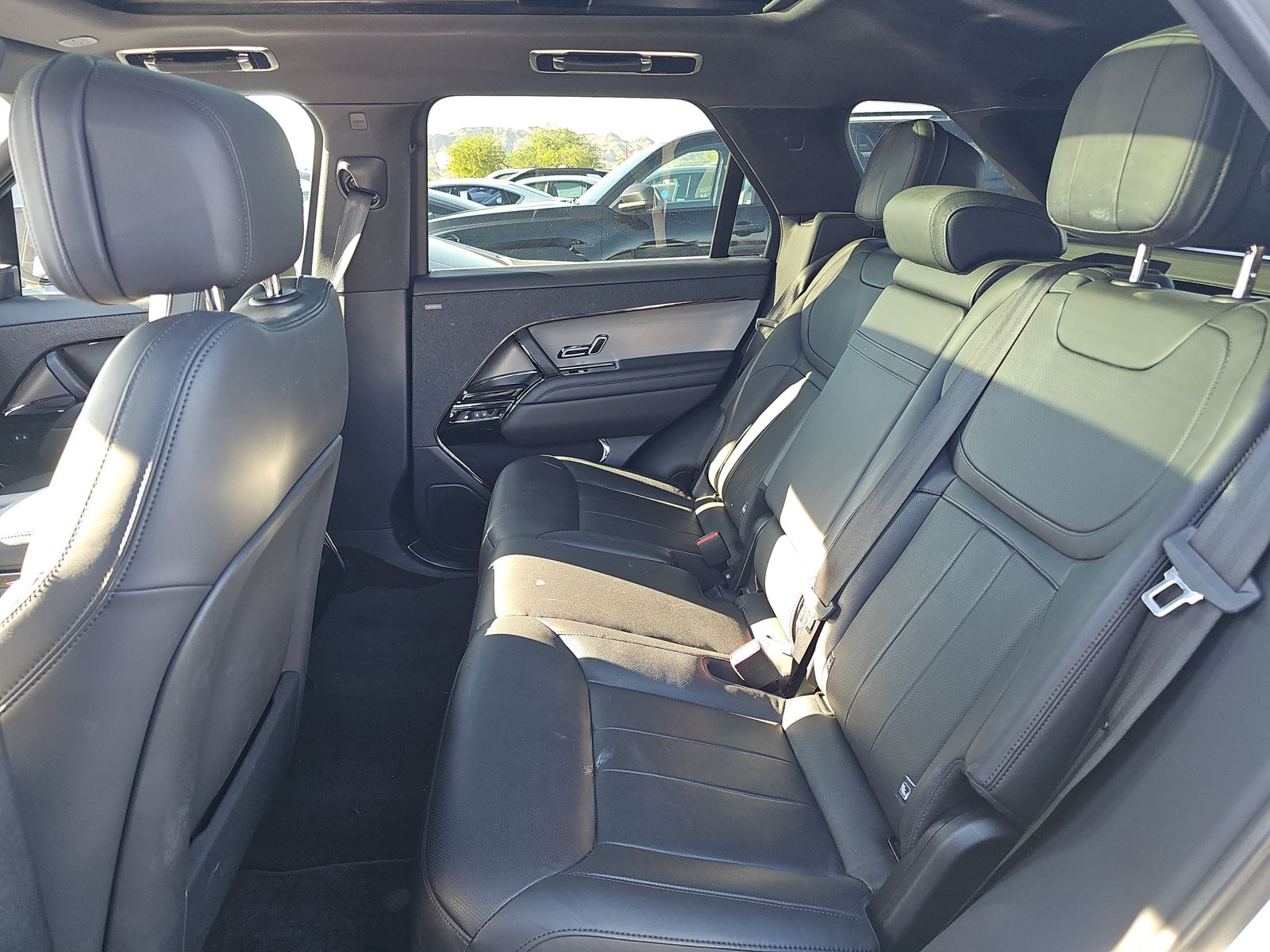 2025 Land Rover Range Rover Sport SE FWD