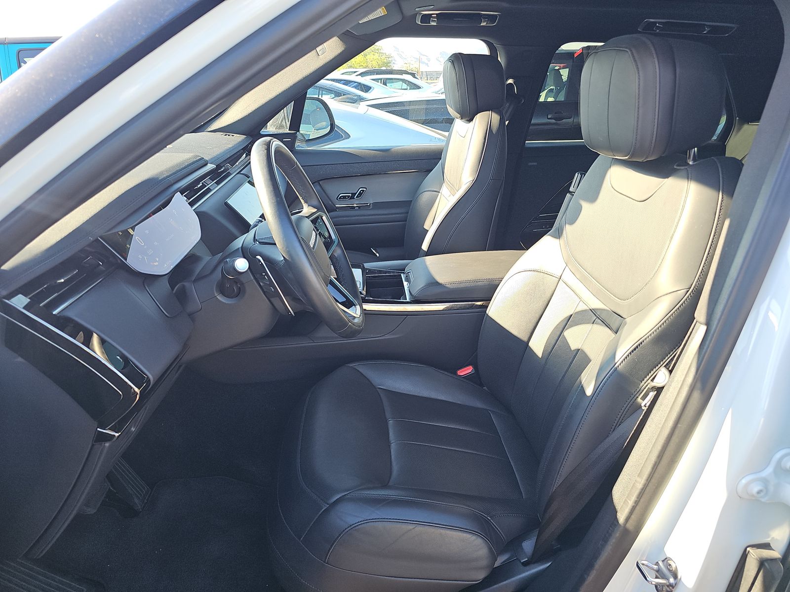 2025 Land Rover Range Rover Sport SE FWD