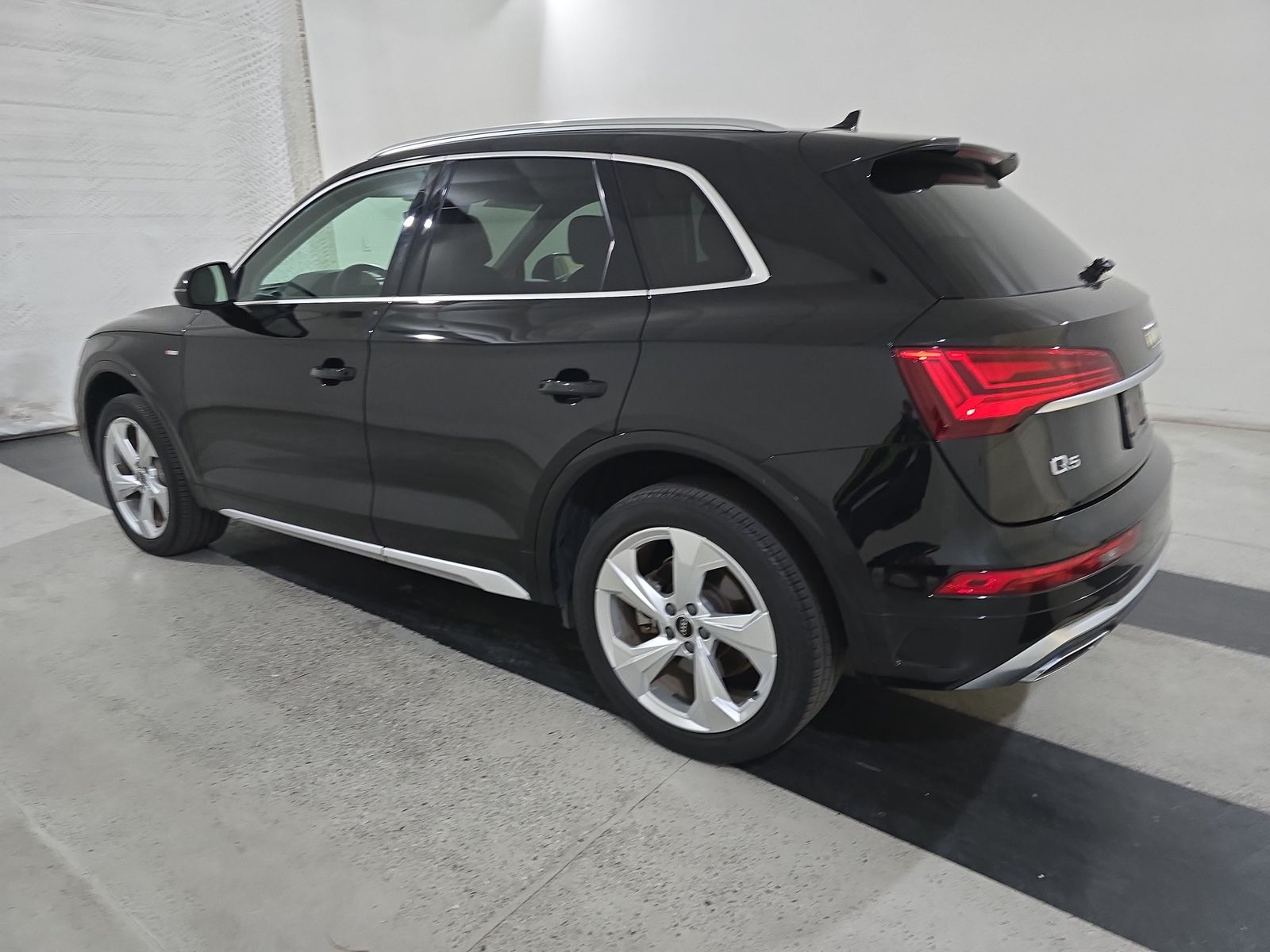 2022 Audi Q5 S line Premium Plus AWD