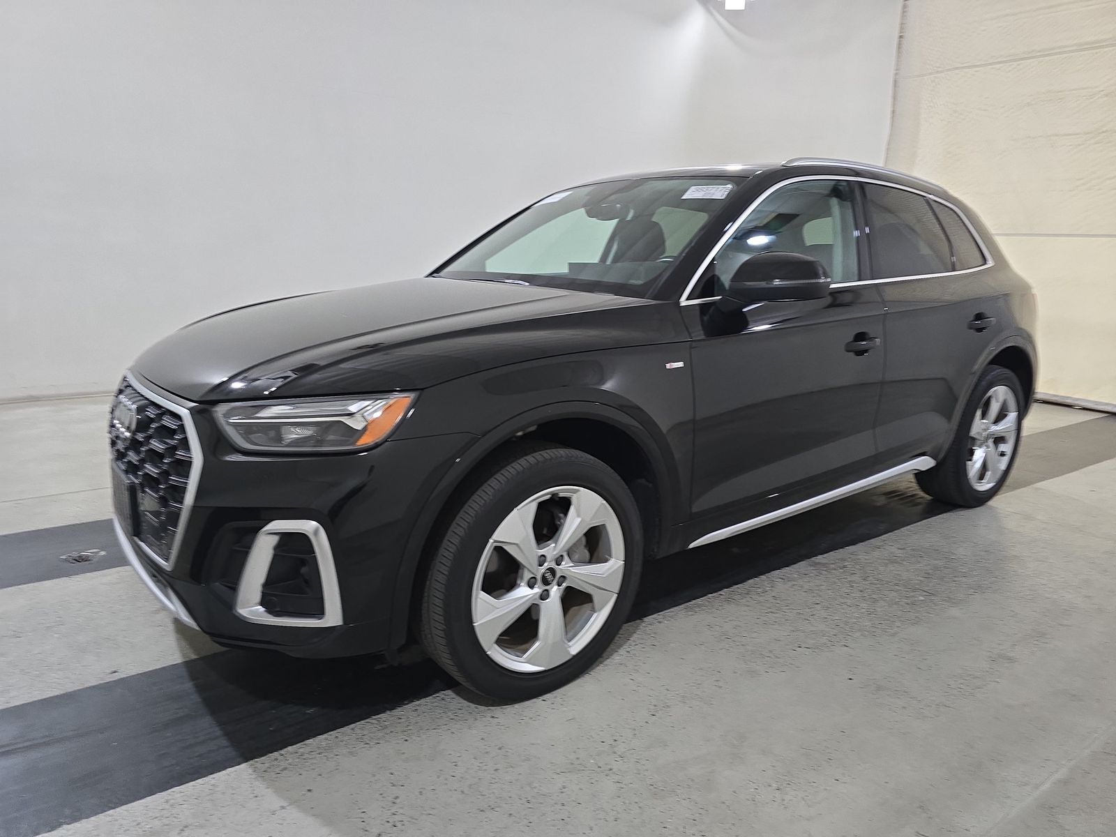 2022 Audi Q5 S line Premium Plus AWD