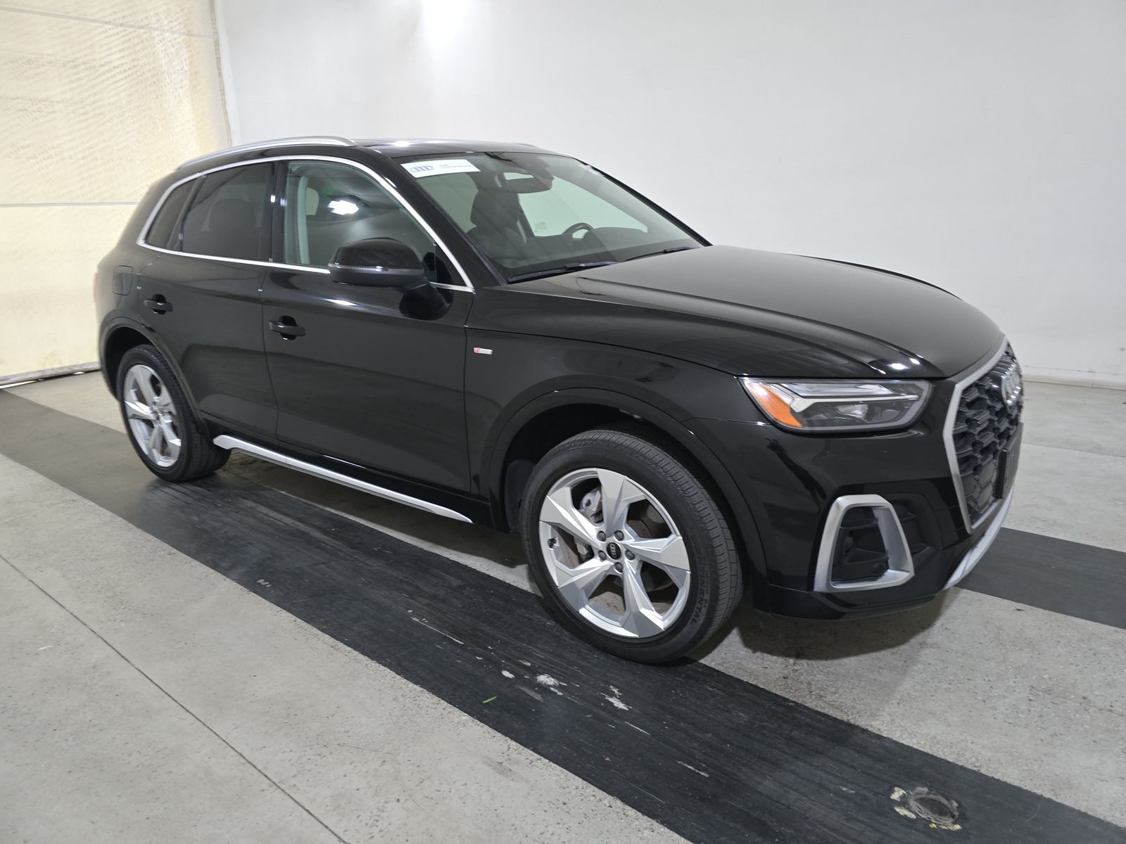 2022 Audi Q5 S line Premium Plus AWD