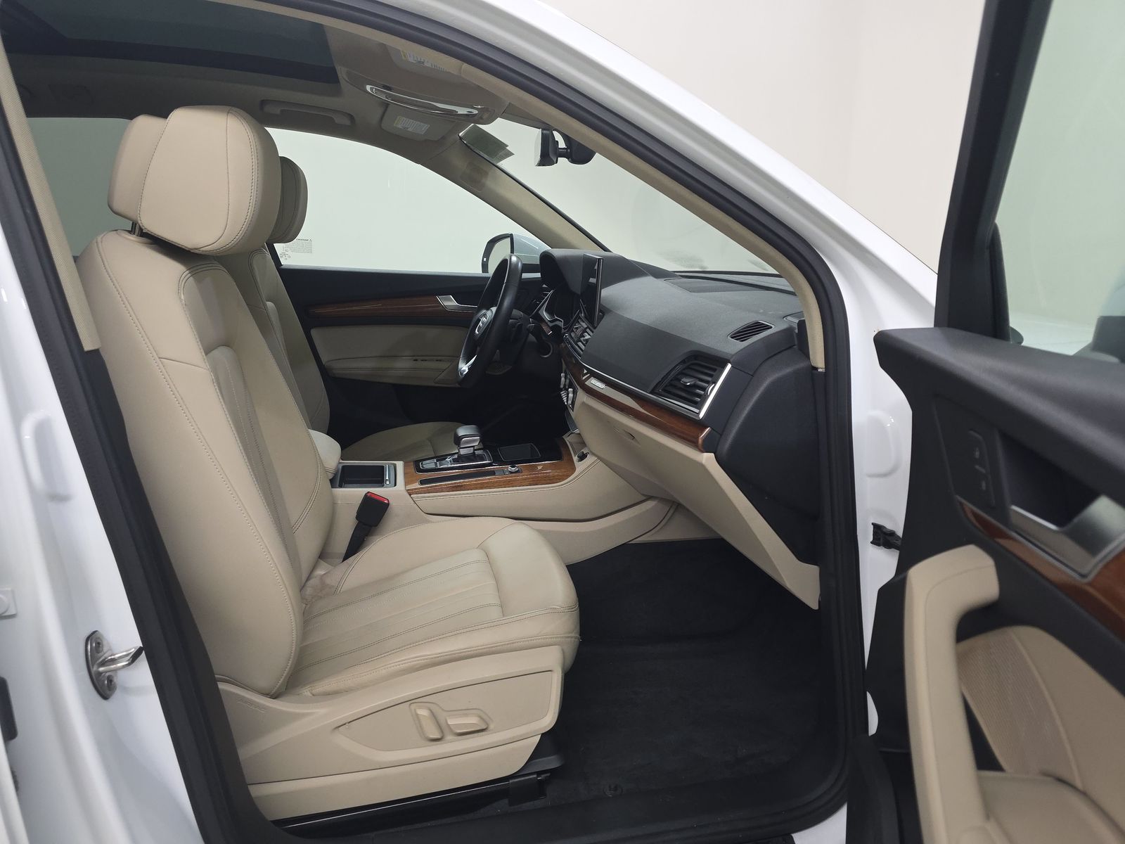2022 Audi Q5 S line Premium Plus AWD