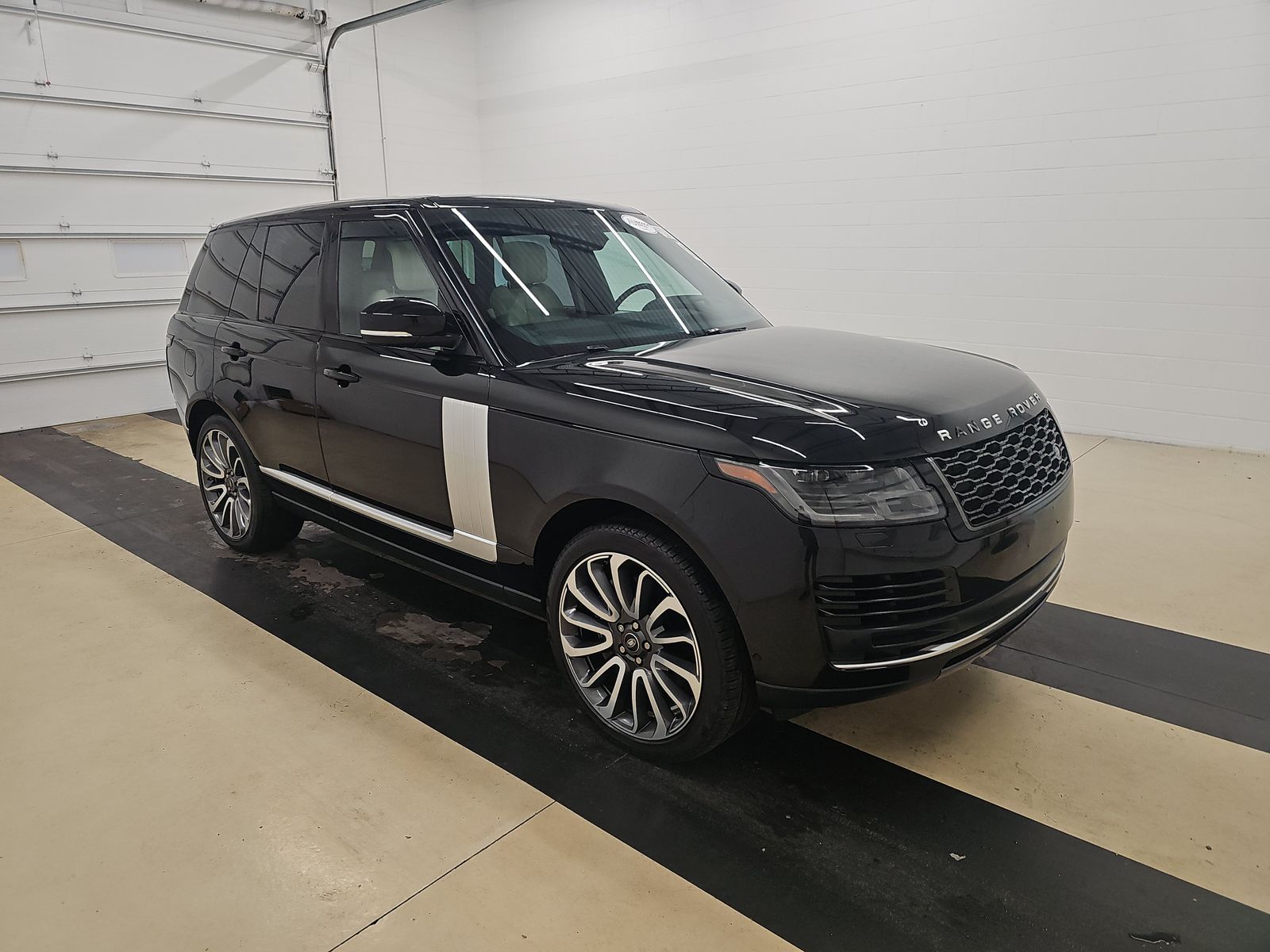 2021 Land Rover Range Rover P525 Westminster FWD