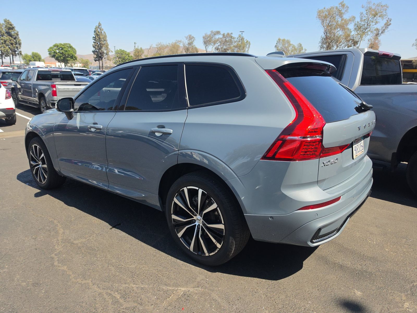 2024 Volvo XC60 B5 Plus AWD