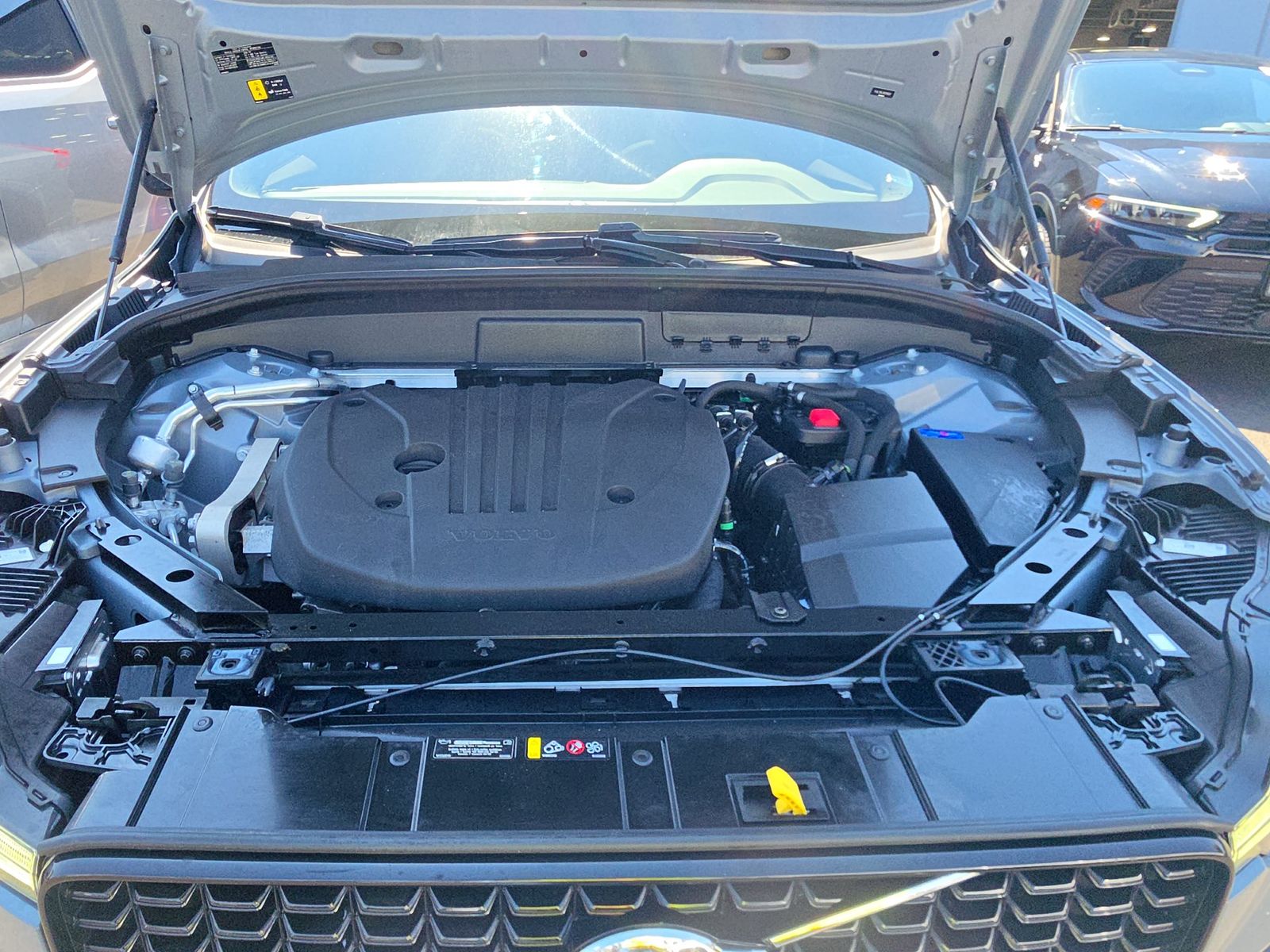 2024 Volvo XC60 B5 Plus AWD