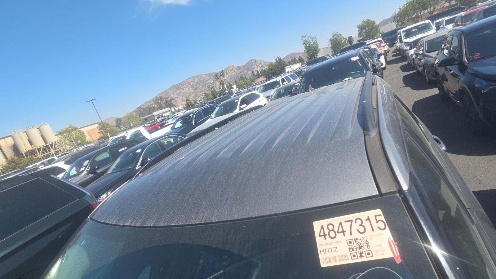 2023 Ford Explorer XLT RWD