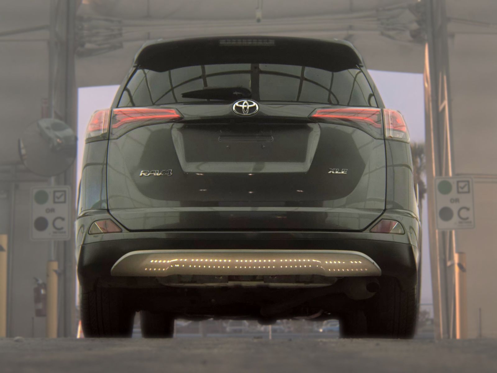 2018 Toyota RAV4 XLE FWD