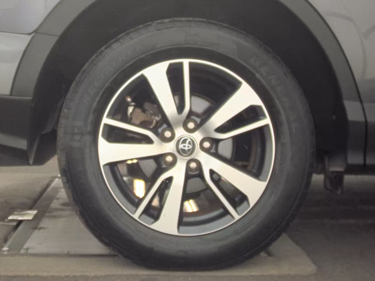 2018 Toyota RAV4 XLE FWD