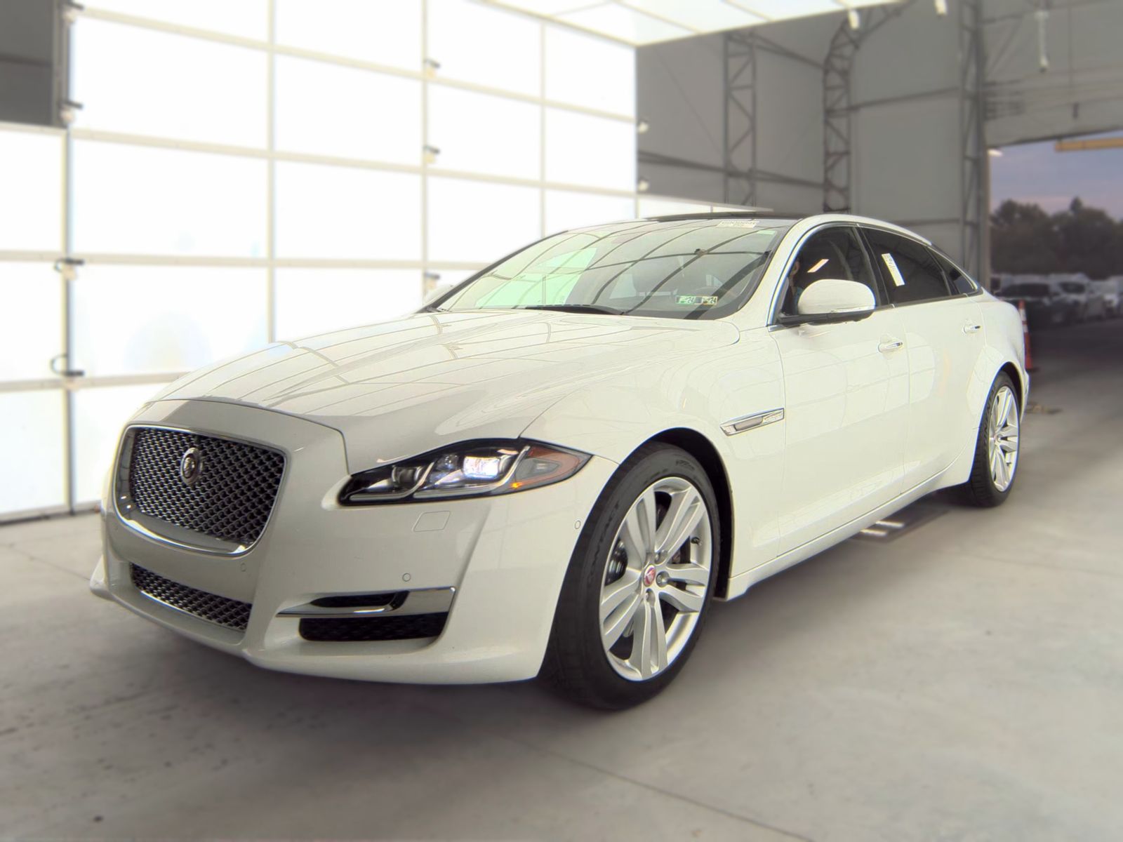 2016 Jaguar XJ L Portfolio AWD