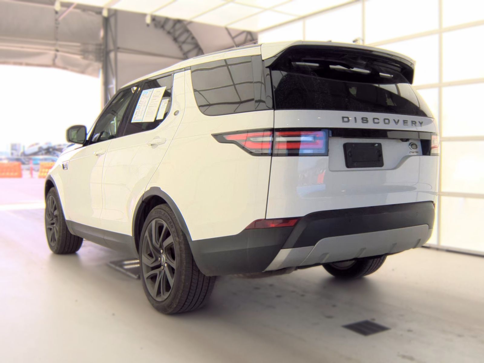2018 Land Rover Discovery HSE AWD
