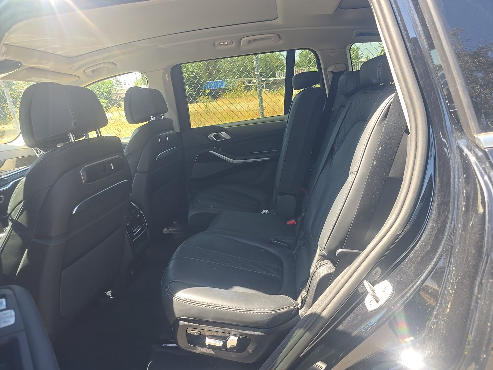 2025 BMW X7 xDrive40i AWD