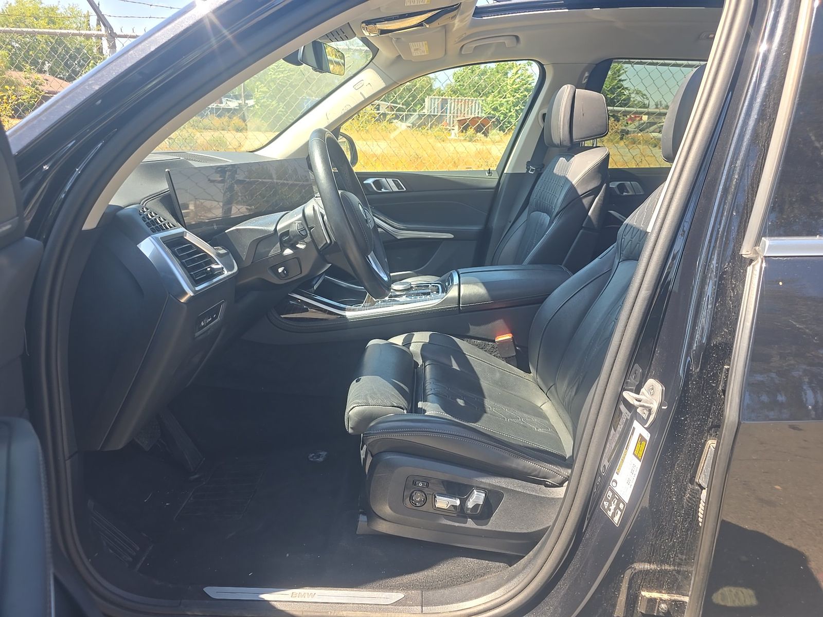 2025 BMW X7 xDrive40i AWD