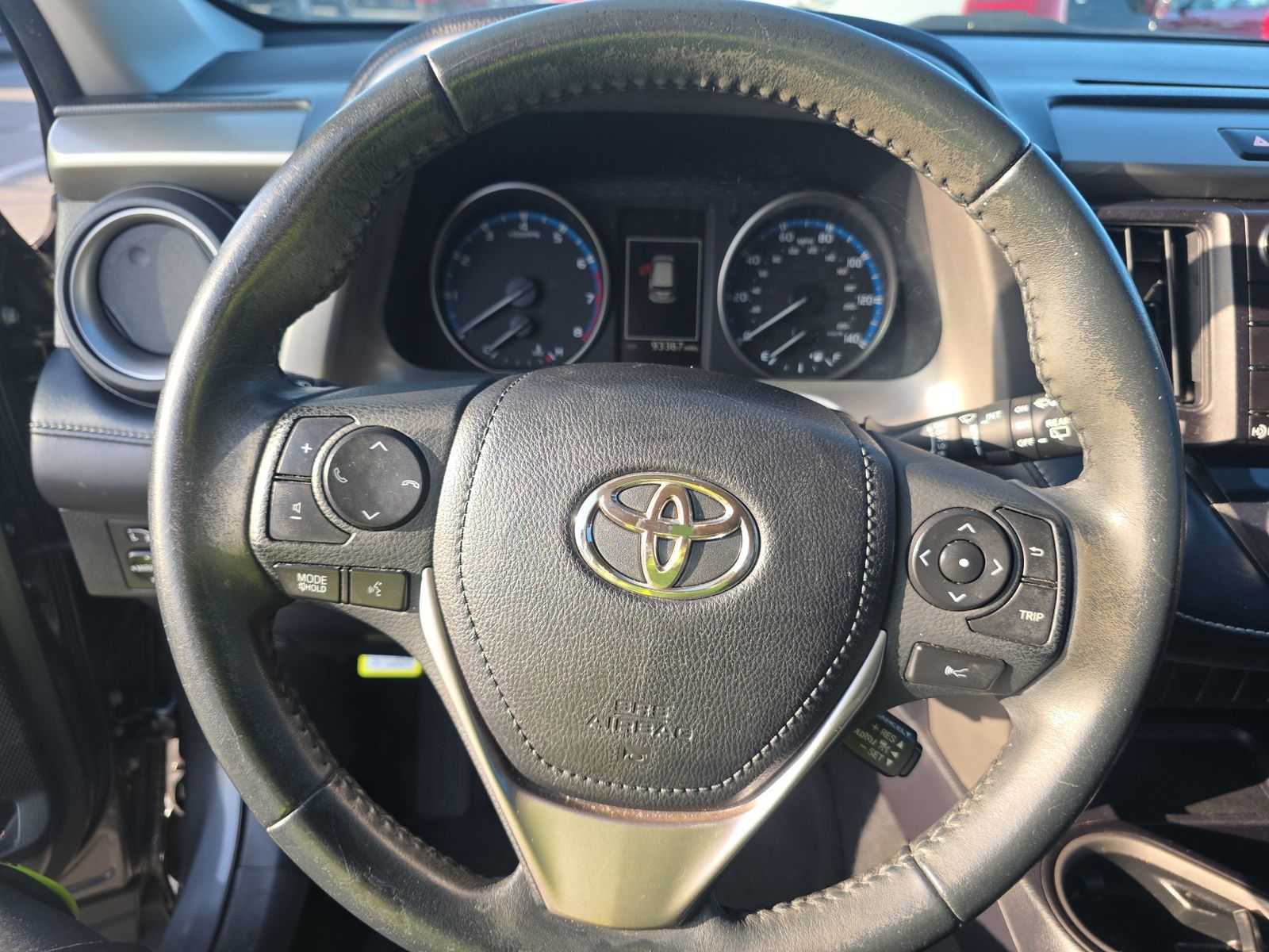 2018 Toyota RAV4 XLE FWD