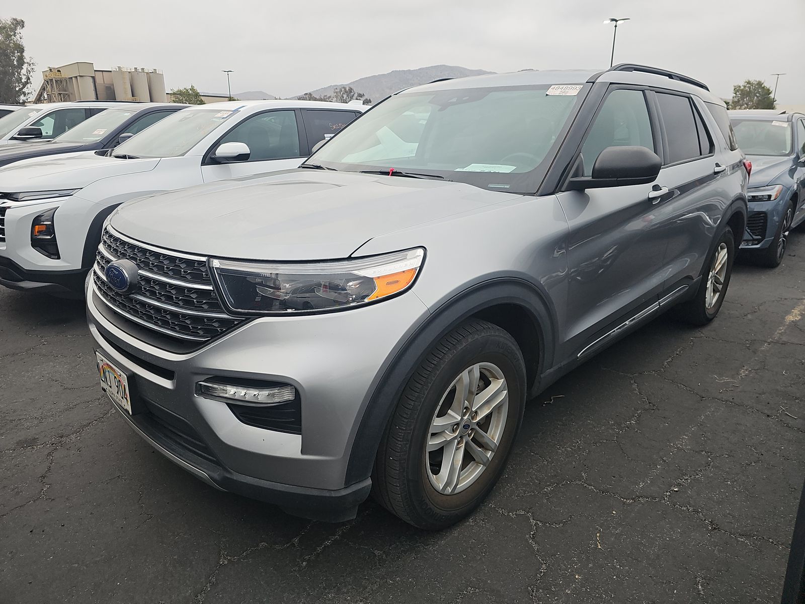 2023 Ford Explorer XLT RWD