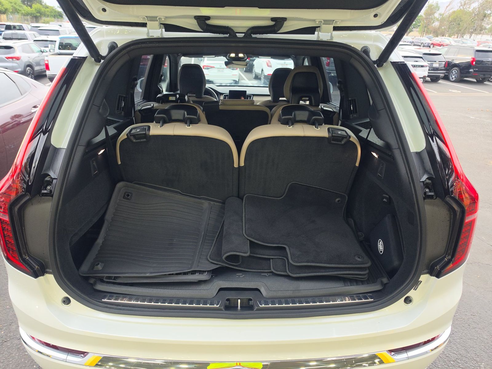 2026 Volvo XC90 B6 Ultra AWD