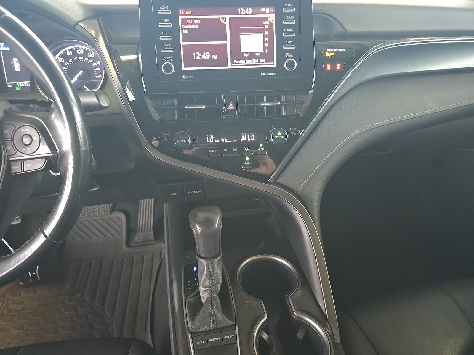 2023 Toyota Camry SE FWD