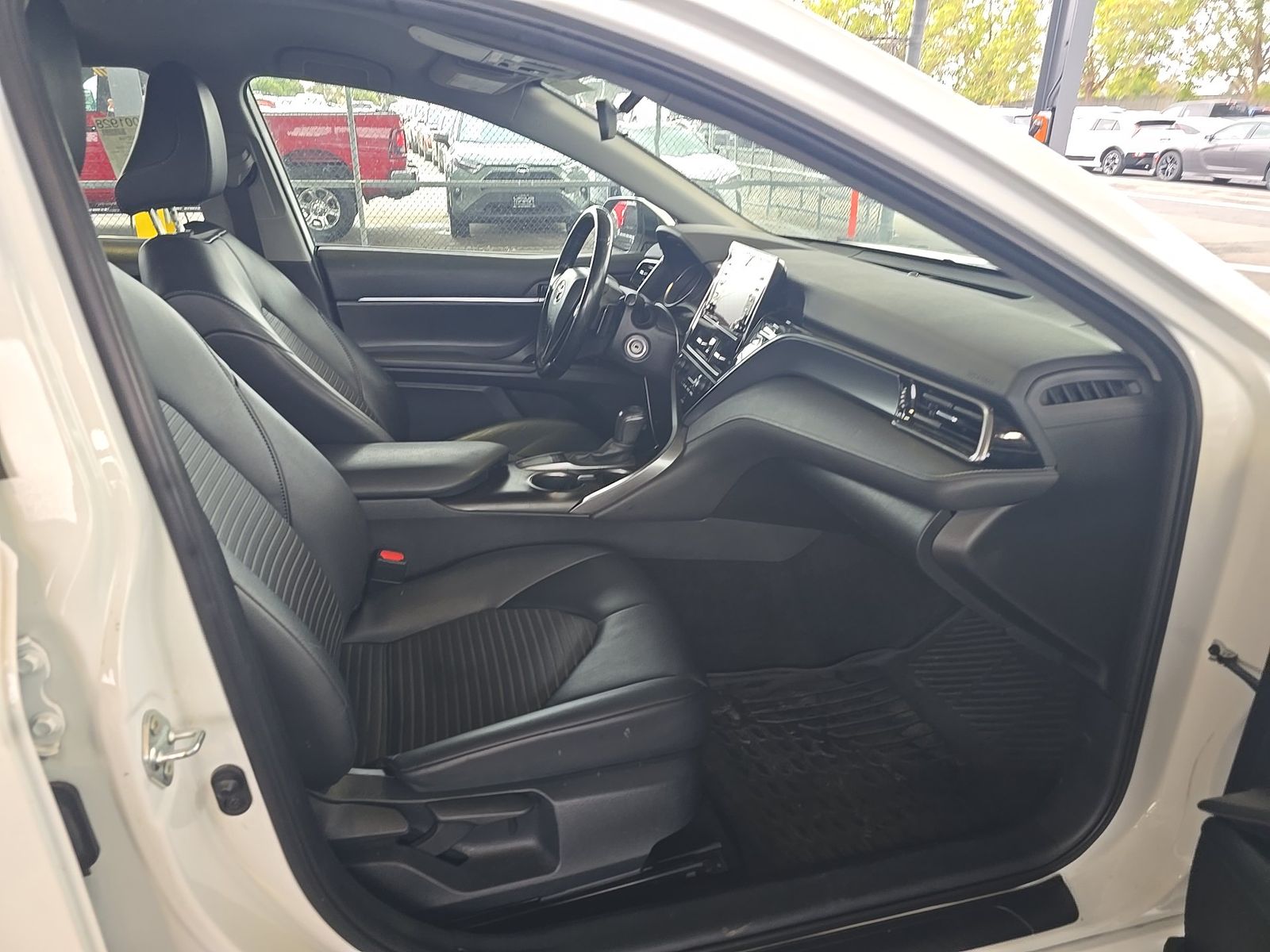 2023 Toyota Camry SE FWD