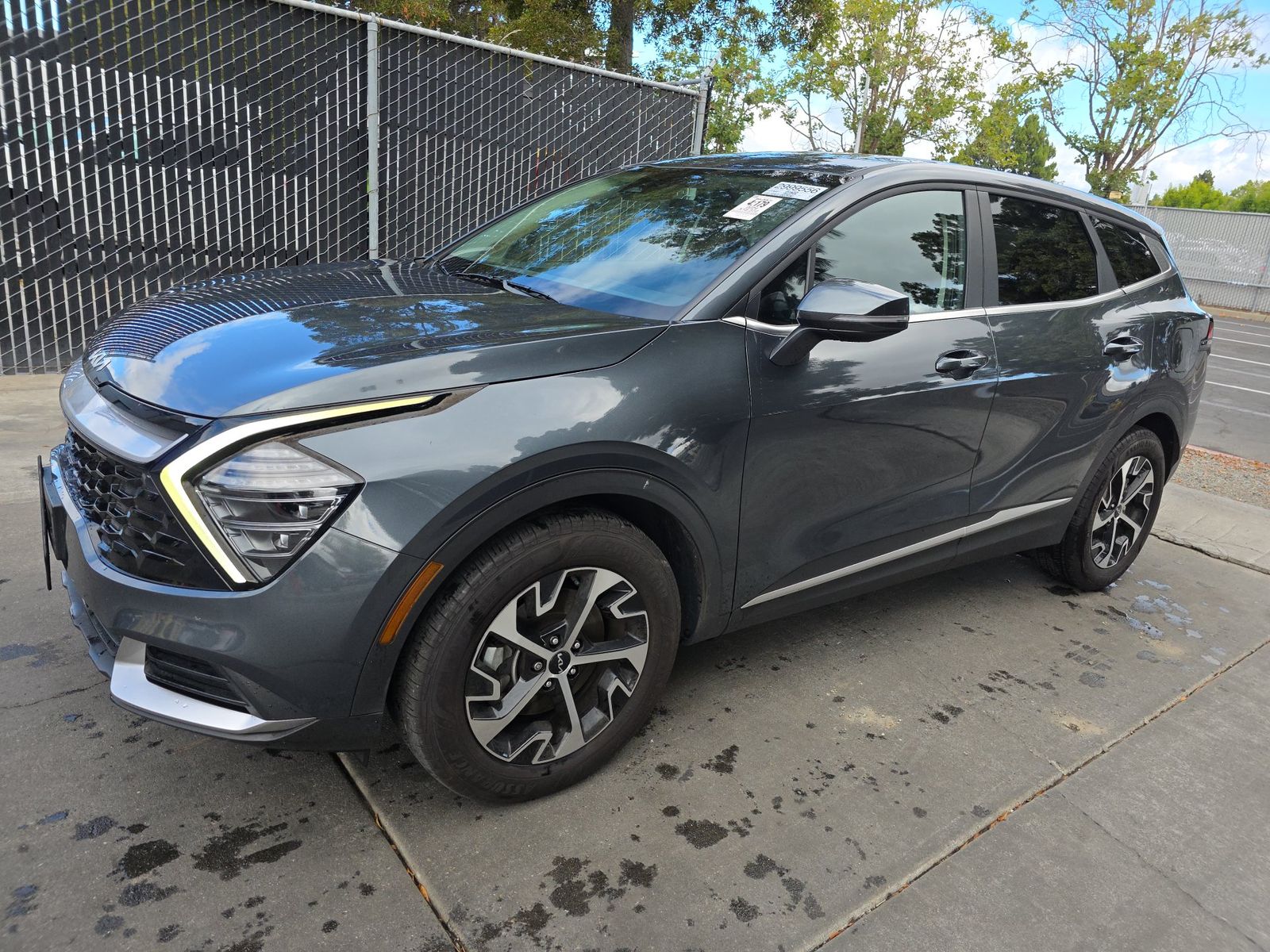 2024 Kia Sportage EX FWD