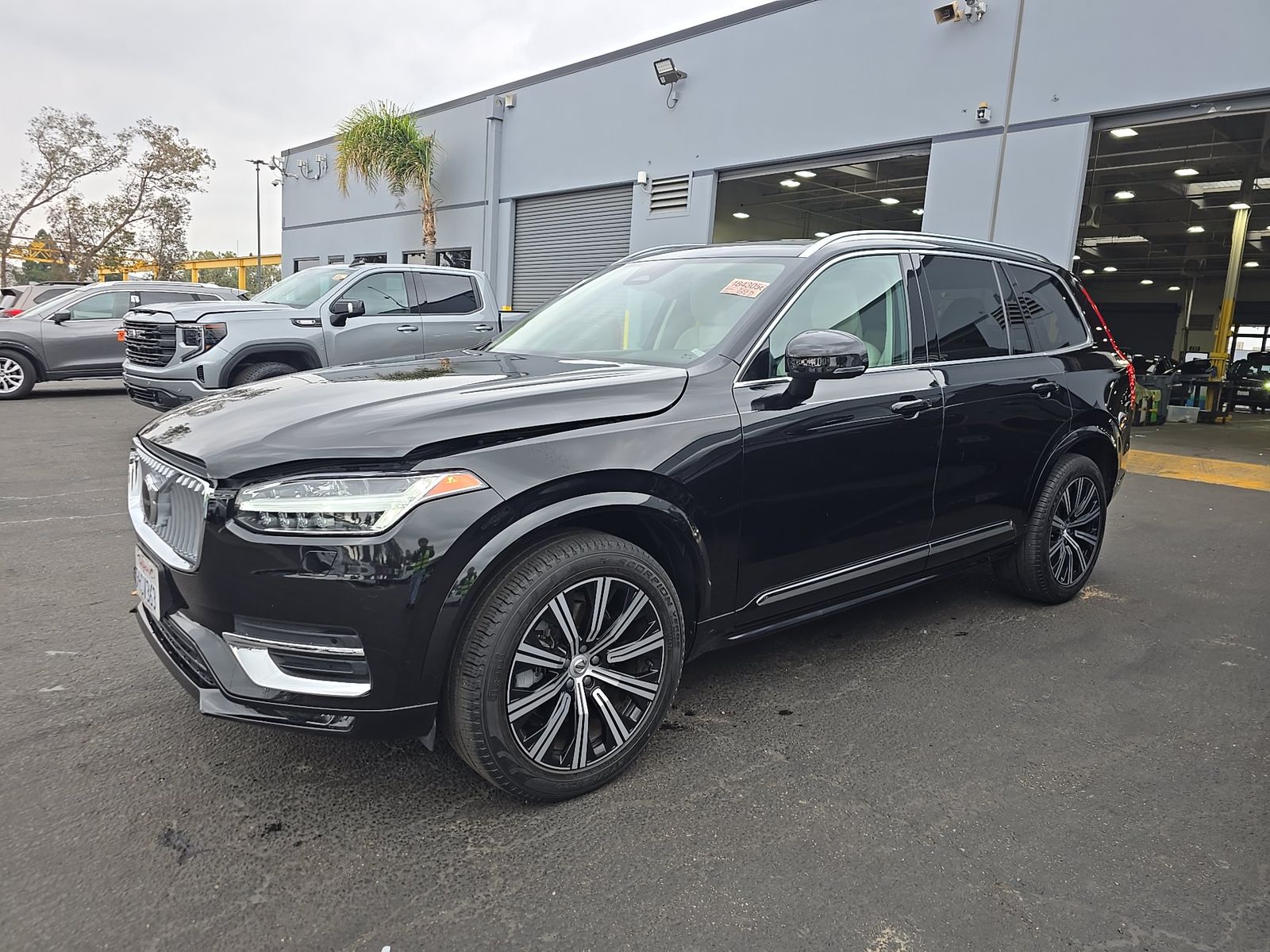 2024 Volvo XC90 B5 Core AWD