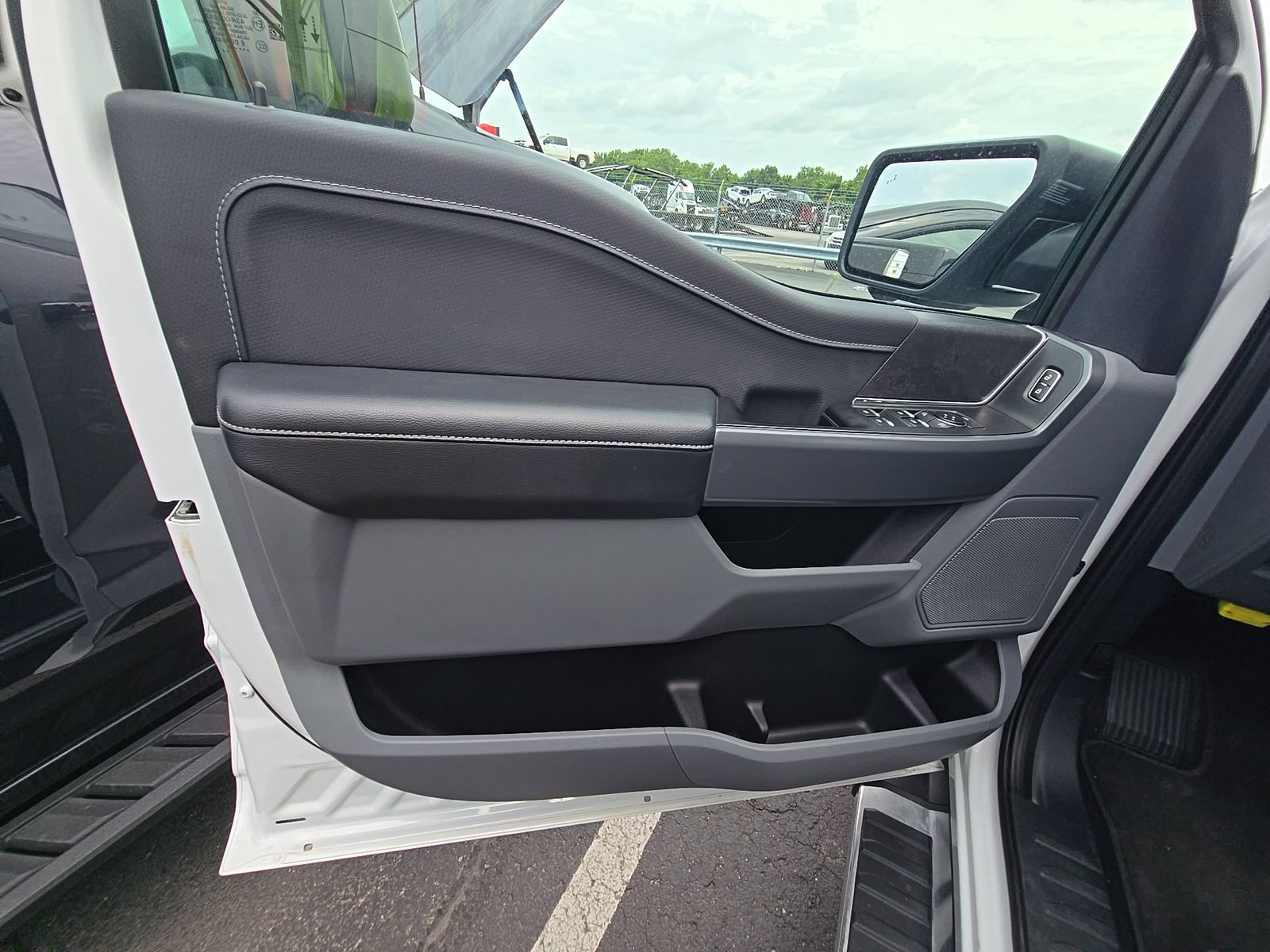 2024 Ford F-150 XLT AWD
