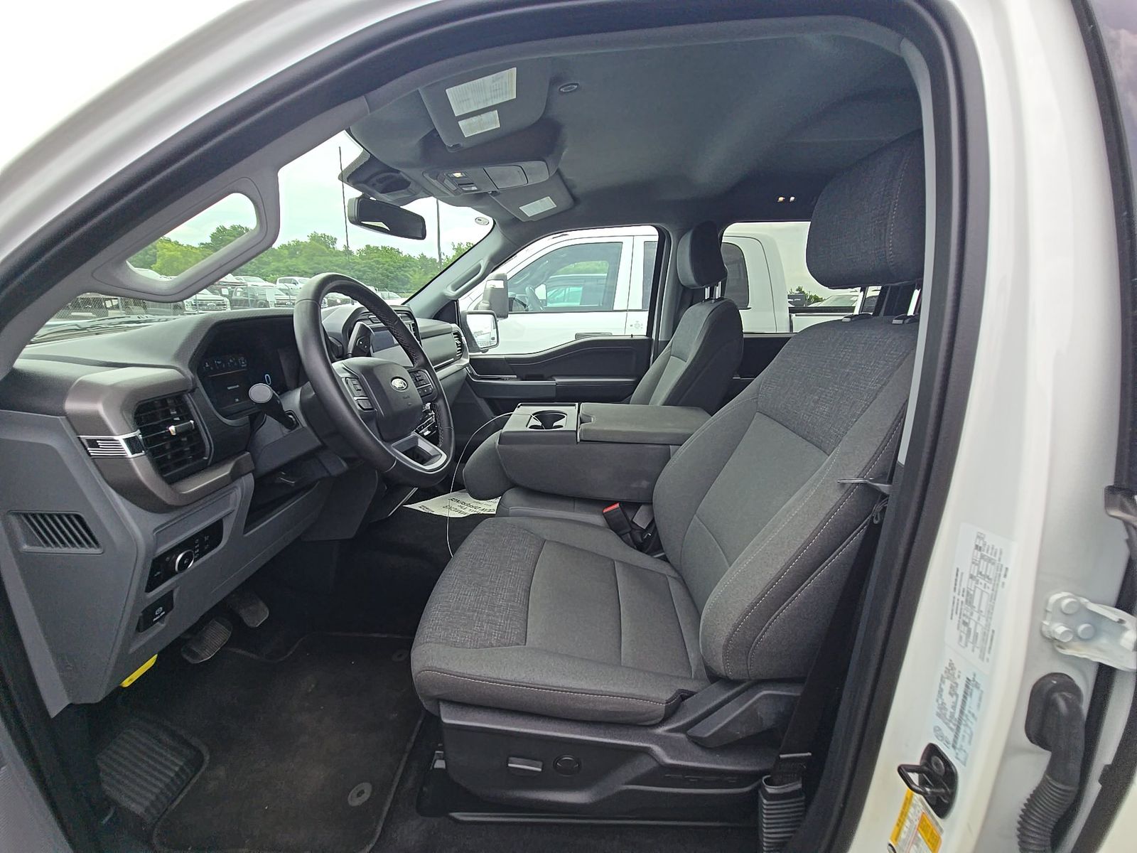 2024 Ford F-150 XLT AWD