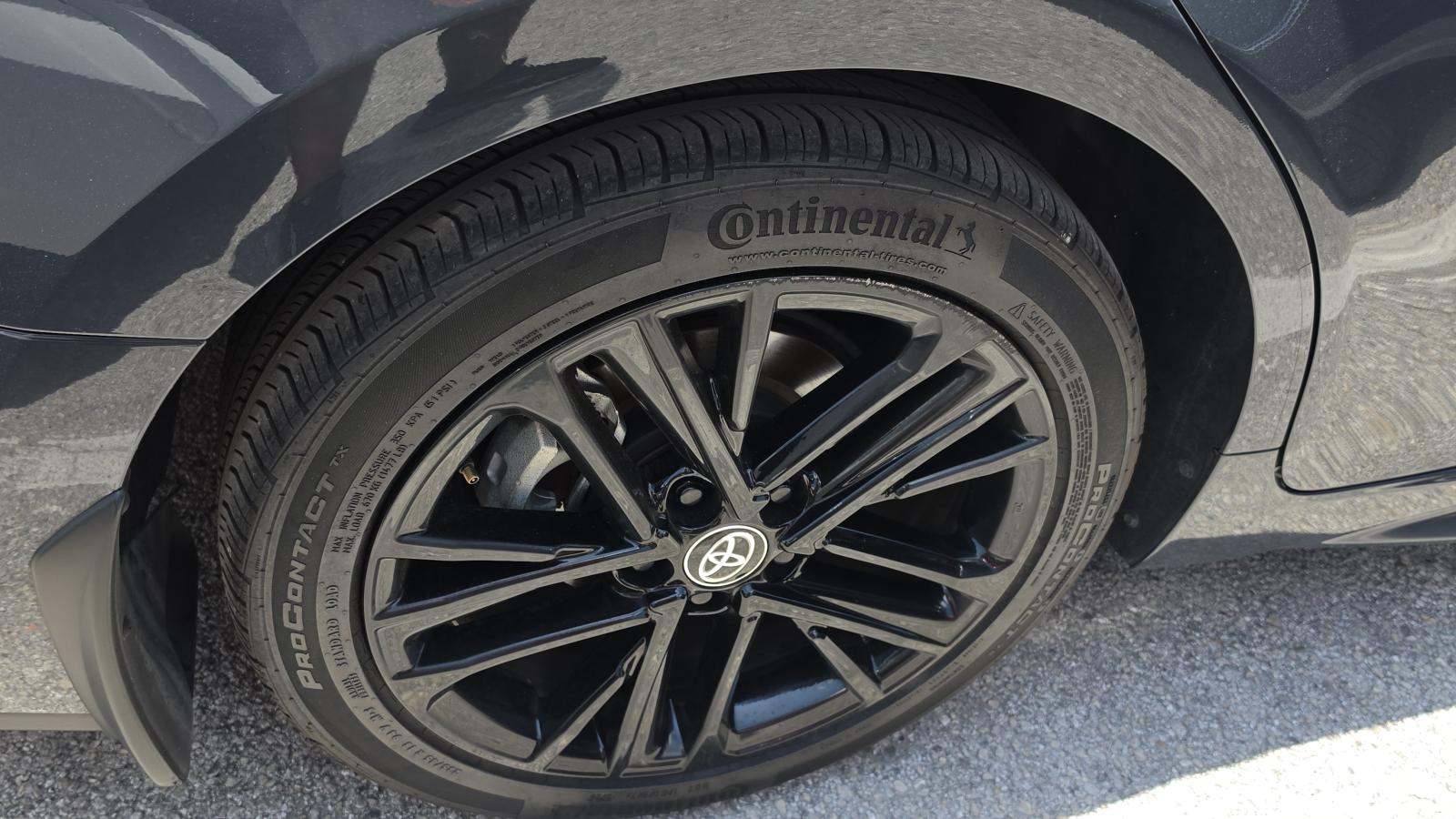 2025 Toyota Camry SE FWD