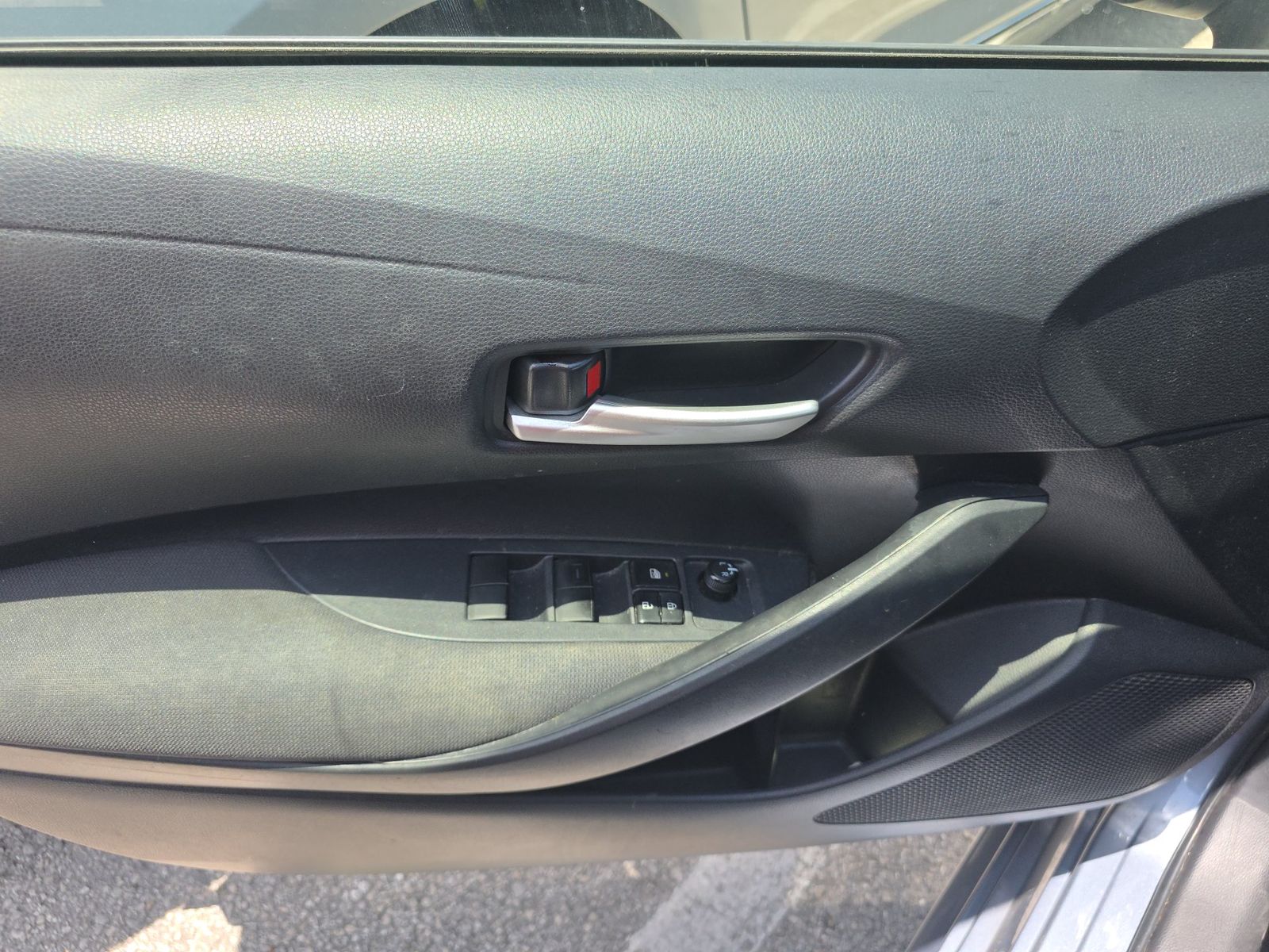 2021 Toyota Corolla LE FWD