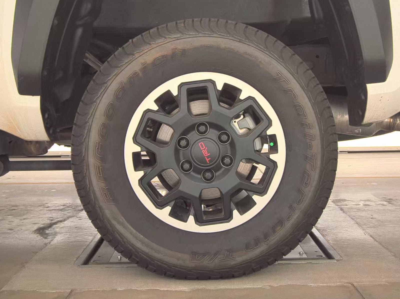 2024 Toyota Tacoma TRD Off-Road AWD