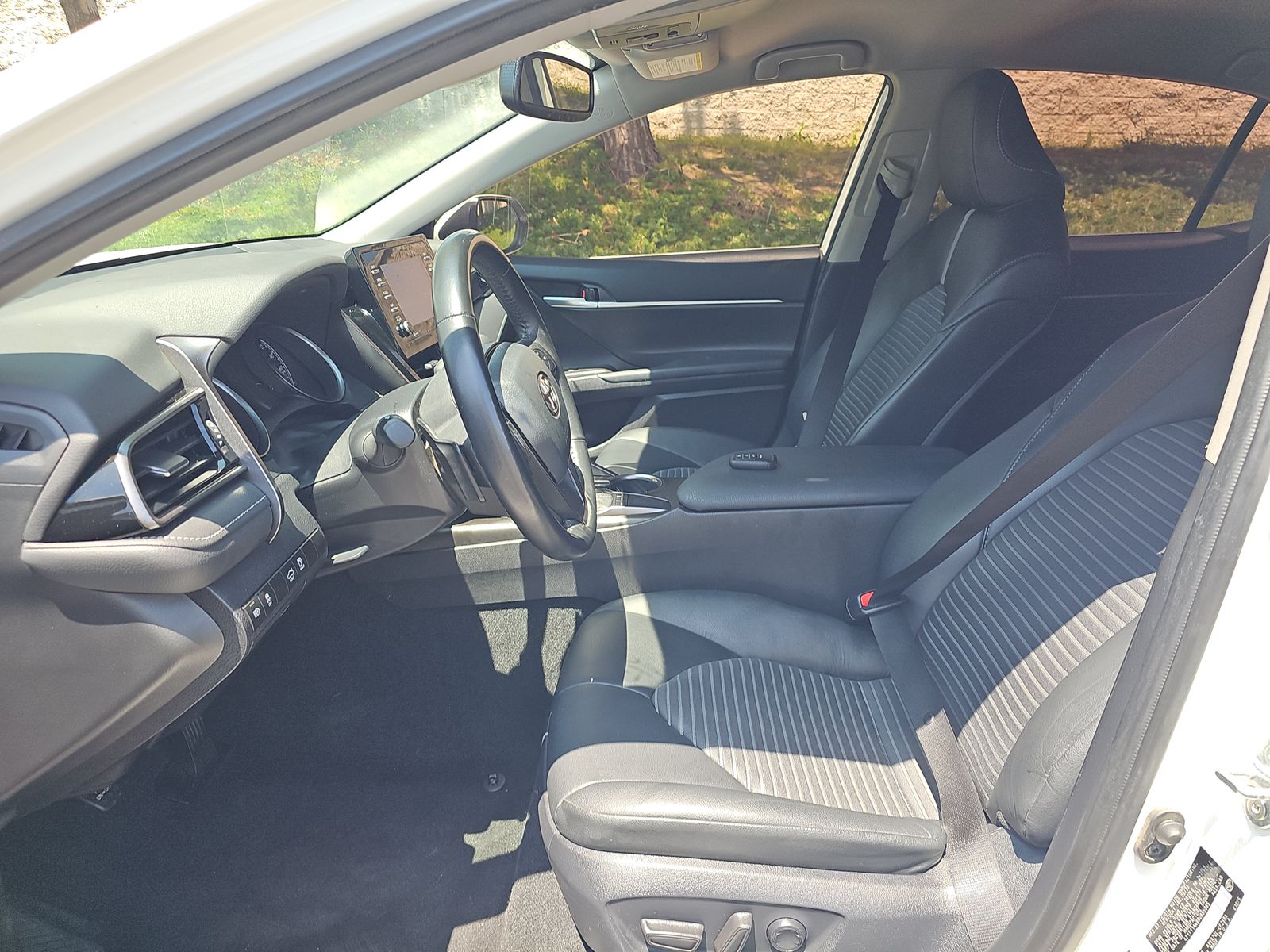 2024 Toyota Camry SE FWD