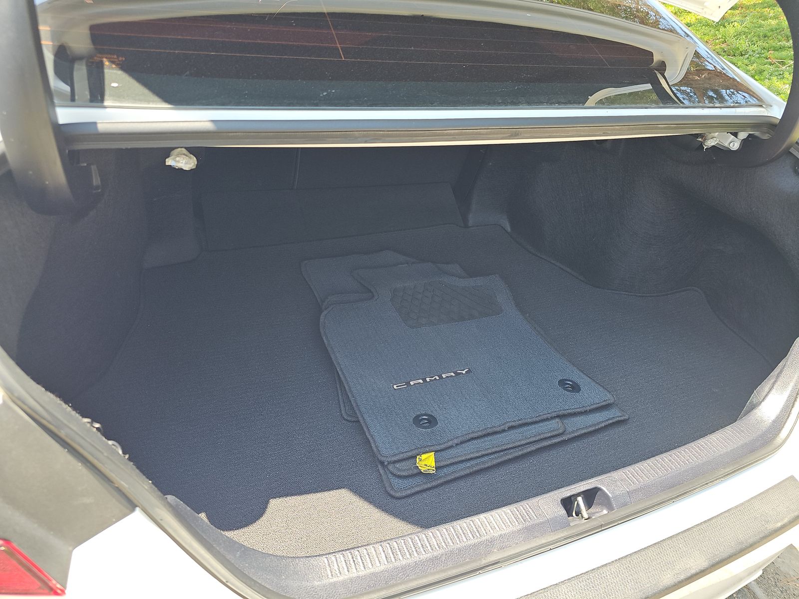2024 Toyota Camry SE FWD