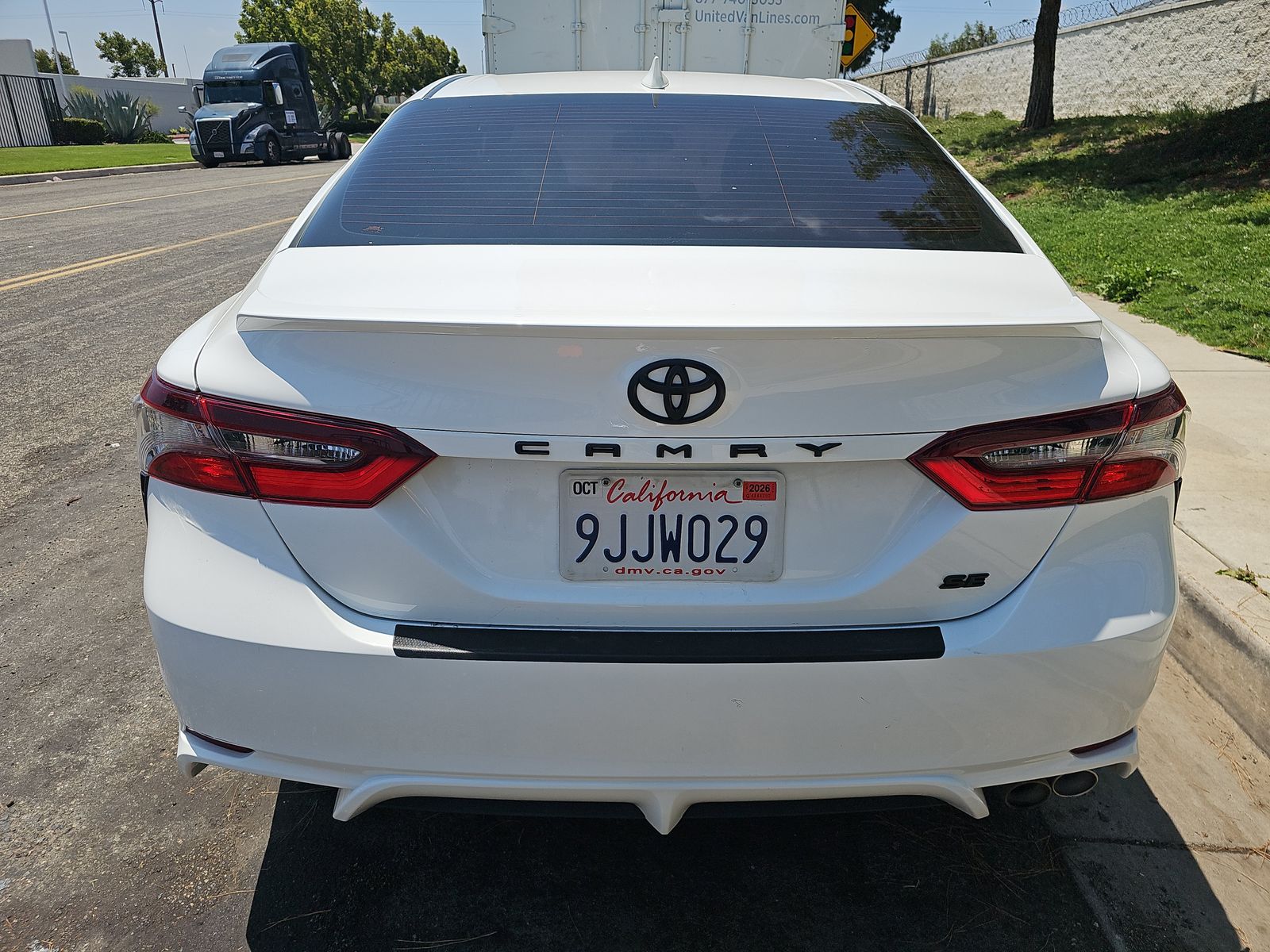 2024 Toyota Camry SE FWD