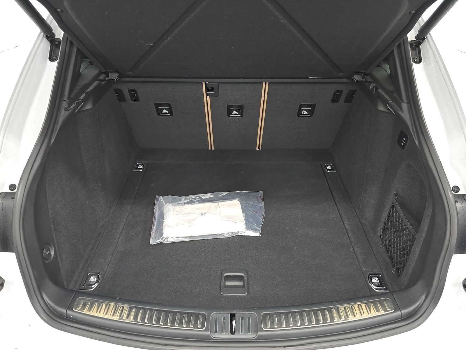 2023 Porsche Macan S AWD