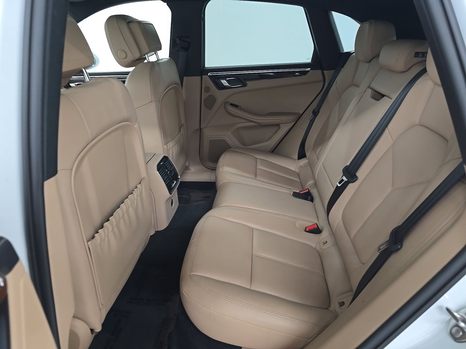 2023 Porsche Macan S AWD