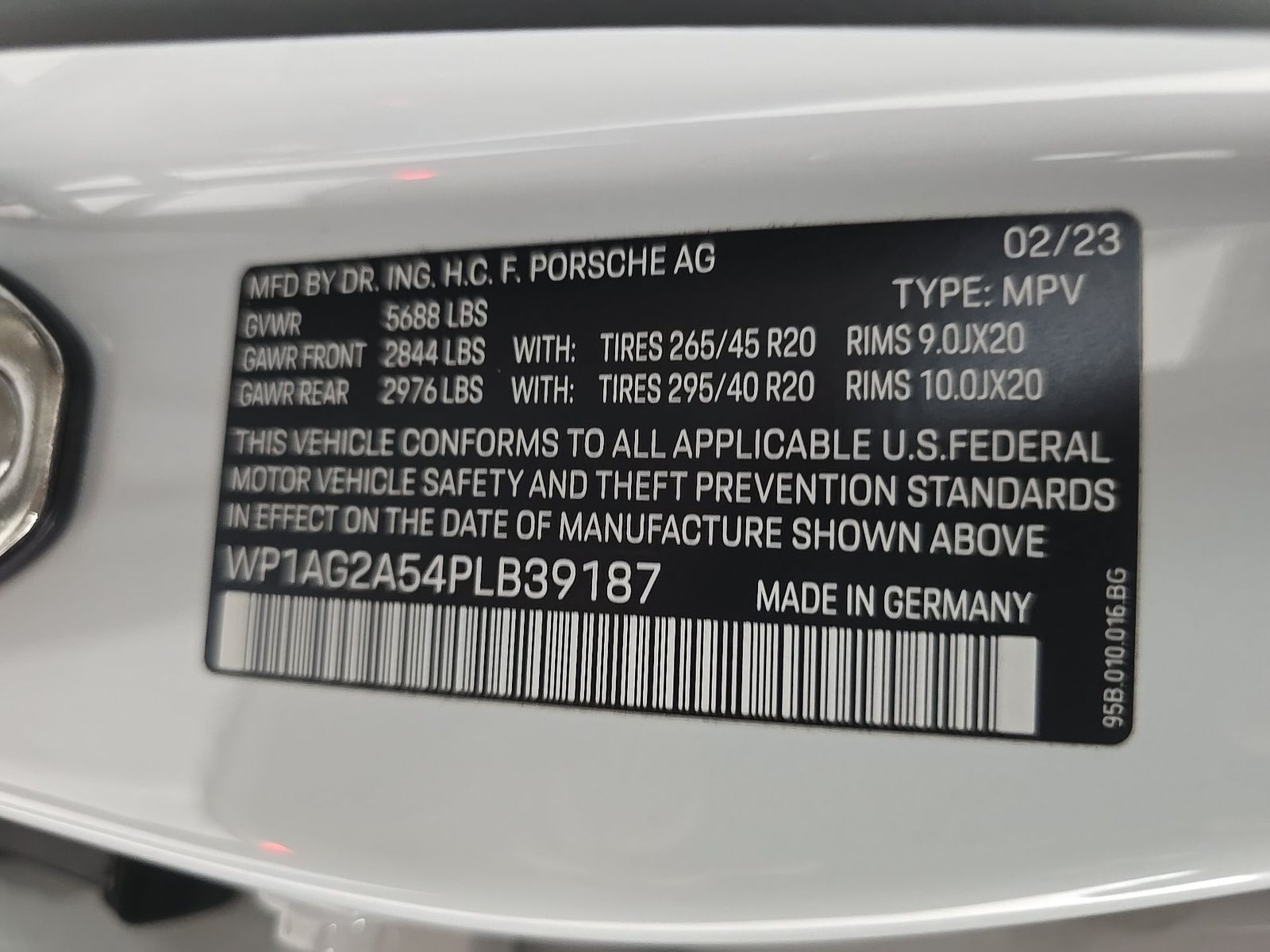 2023 Porsche Macan S AWD