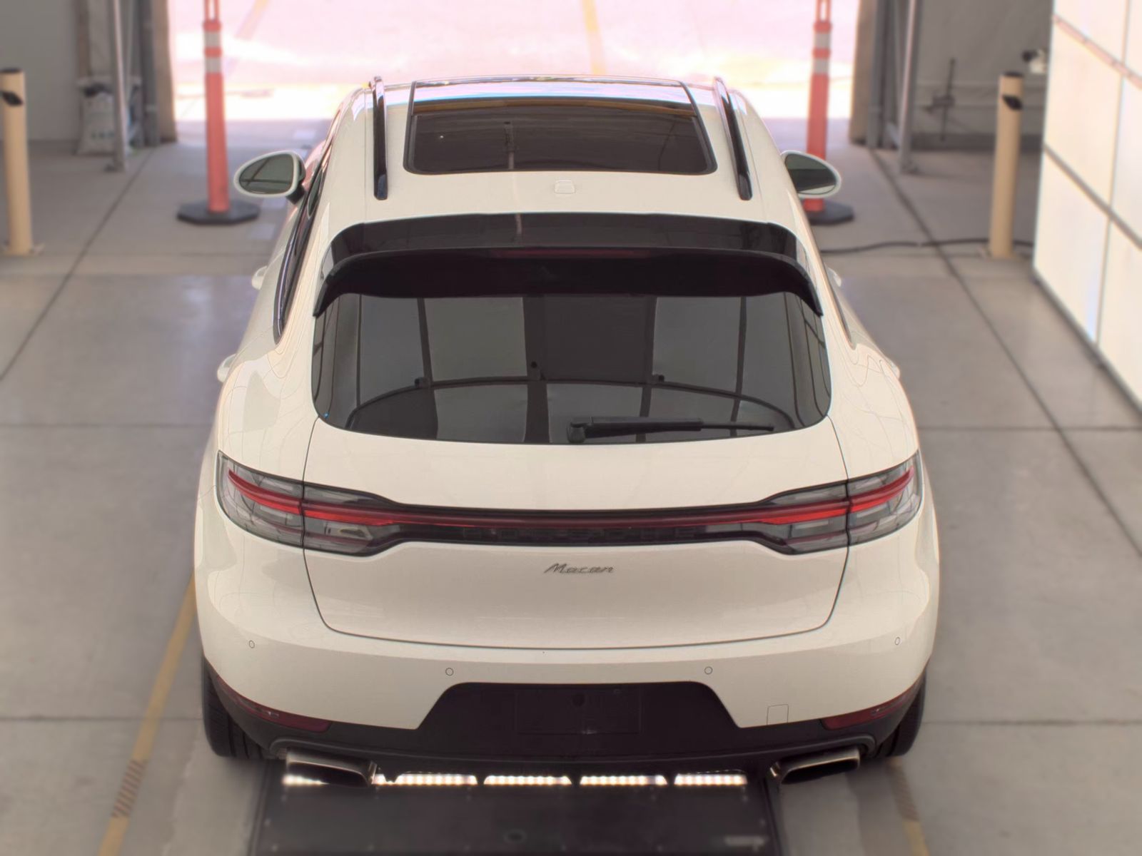2021 Porsche Macan Base AWD