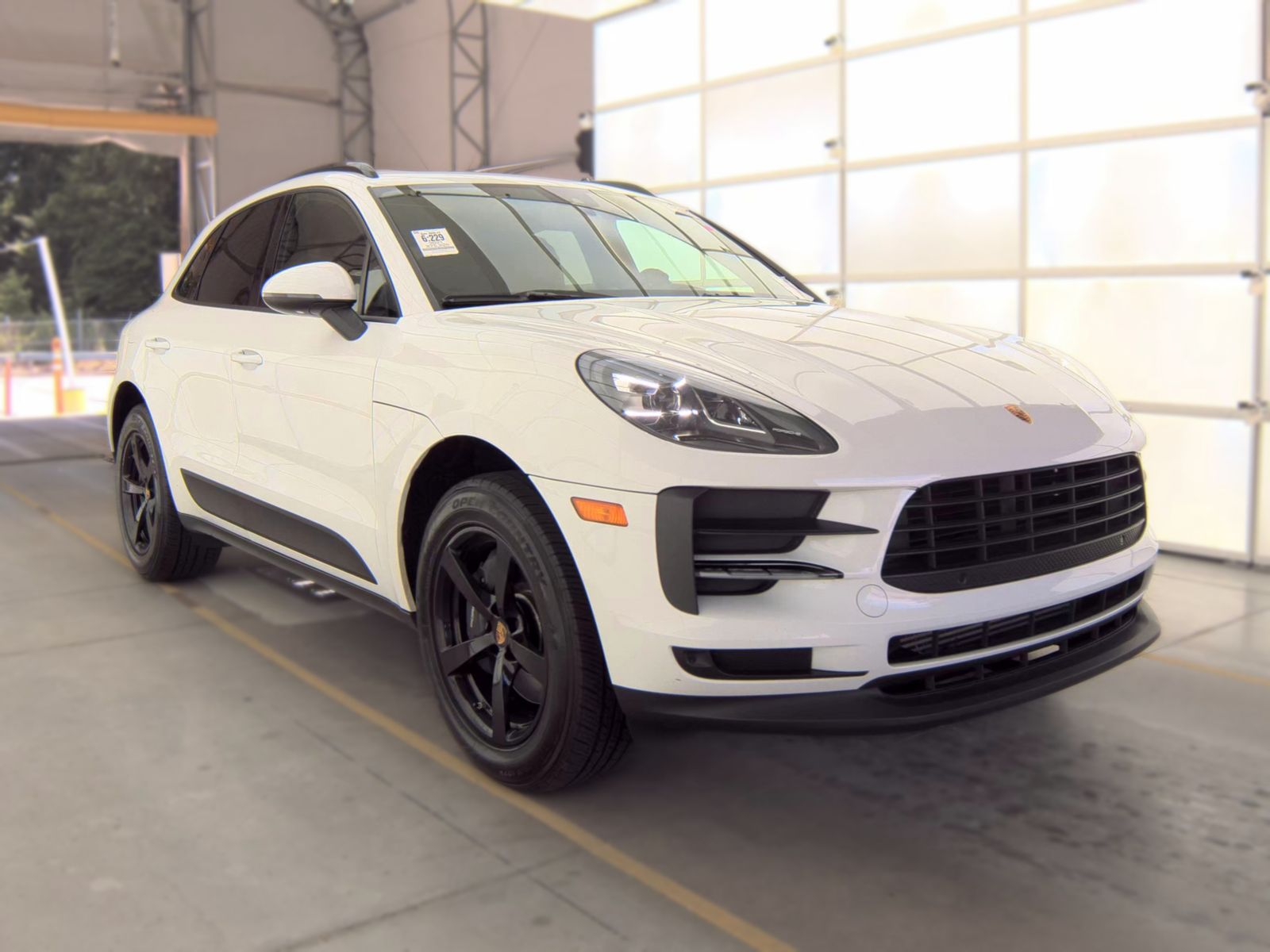 2021 Porsche Macan Base AWD
