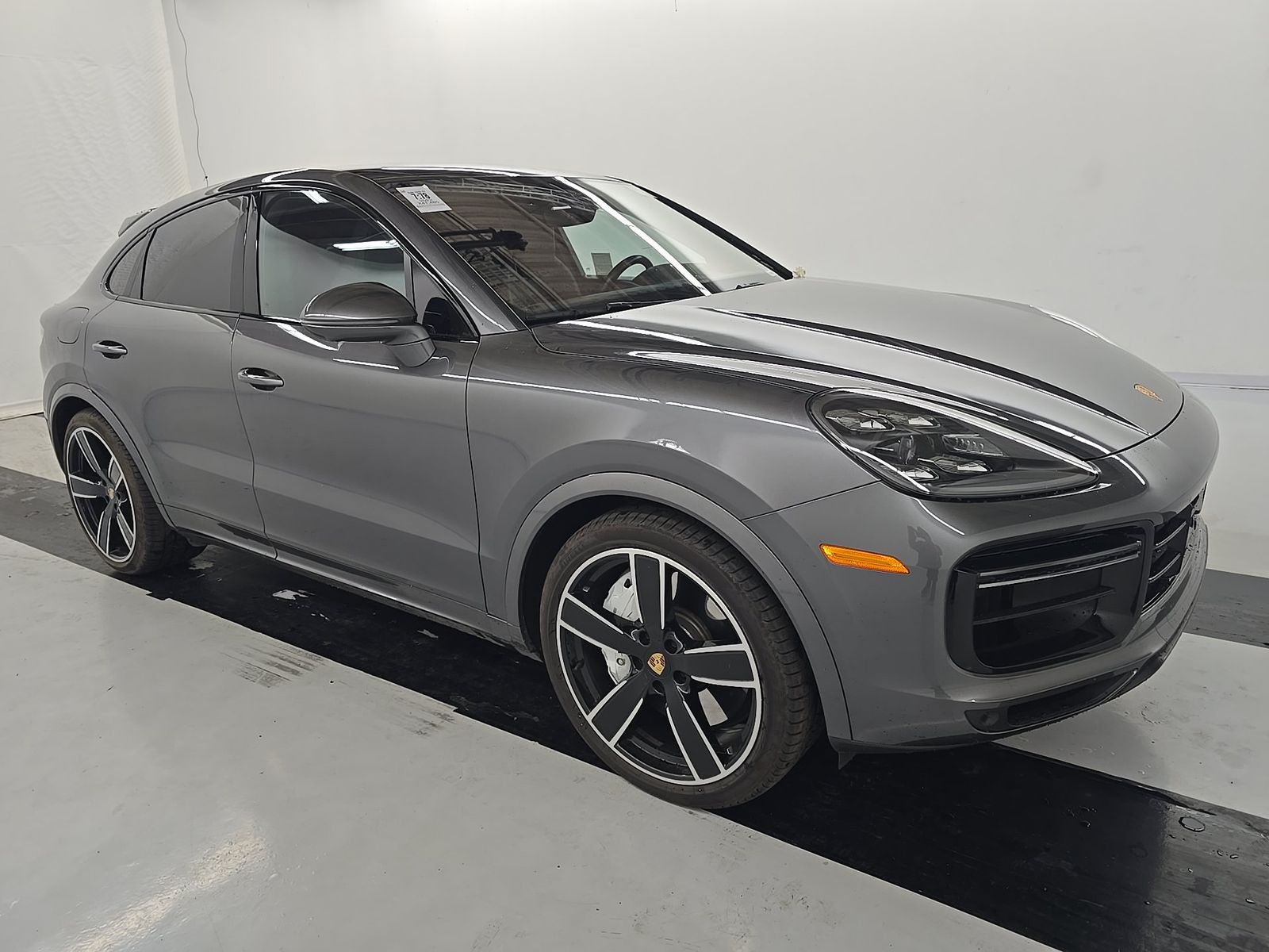 2022 Porsche Cayenne Turbo AWD