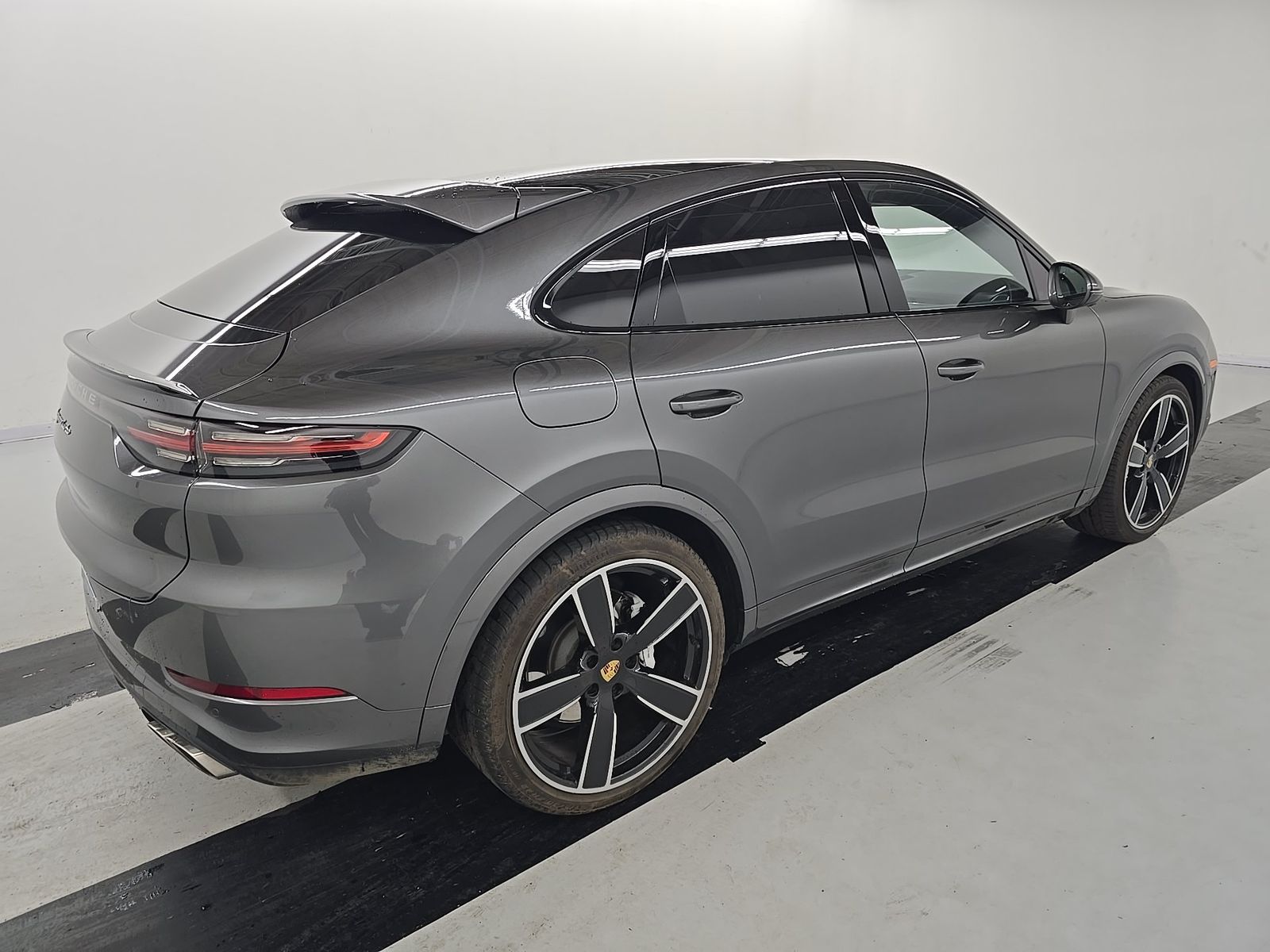 2022 Porsche Cayenne Turbo AWD