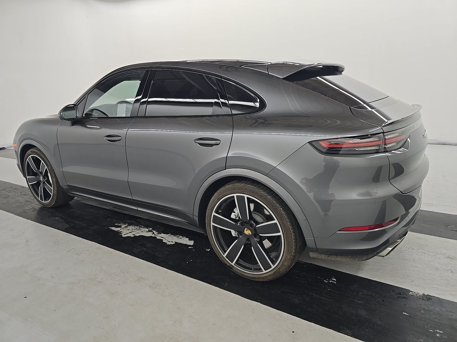 2022 Porsche Cayenne Turbo AWD