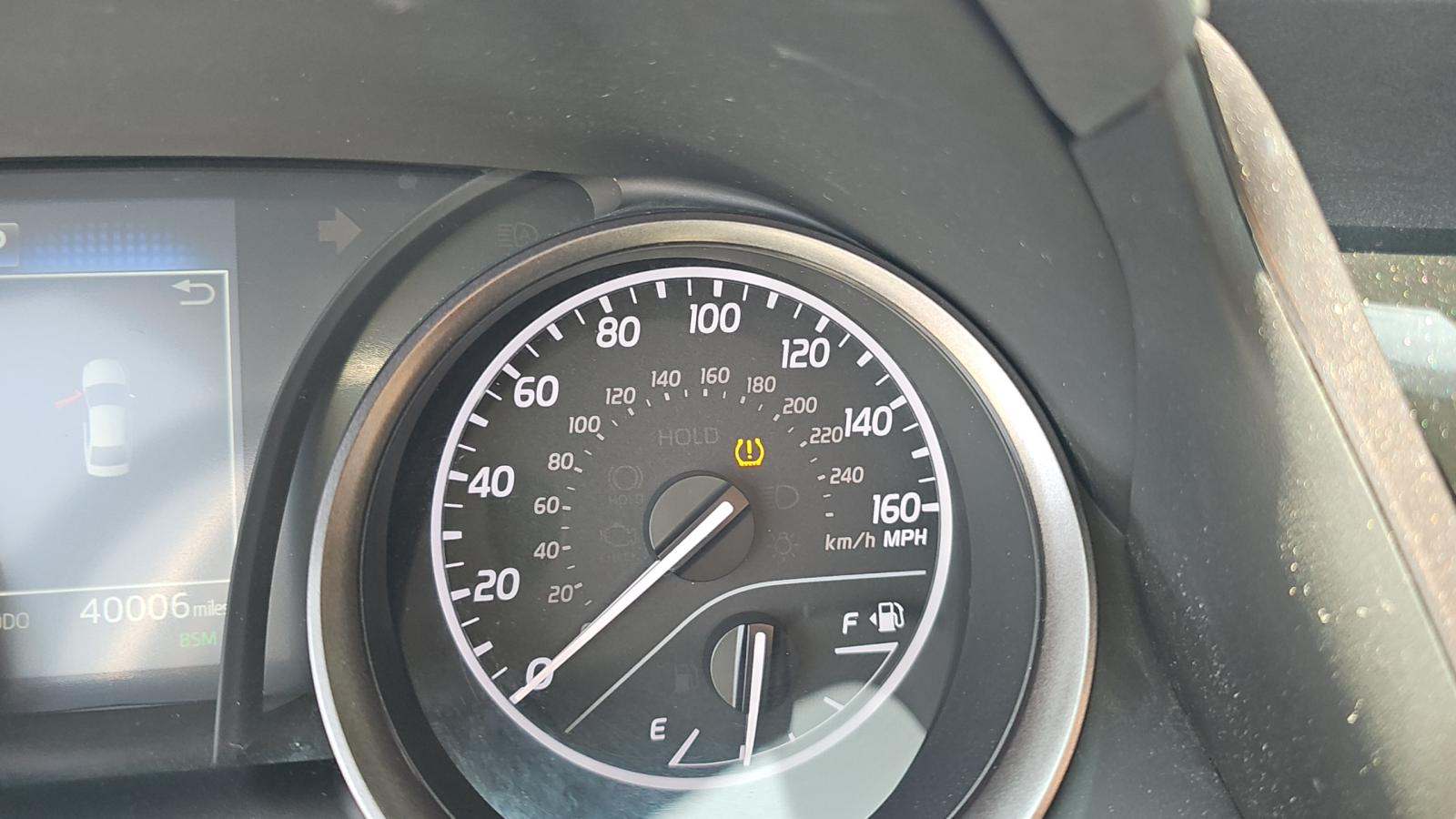2024 Toyota Camry SE FWD