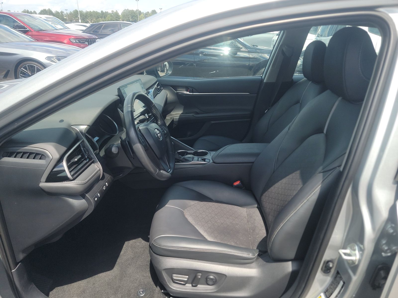 2022 Toyota Camry XSE FWD