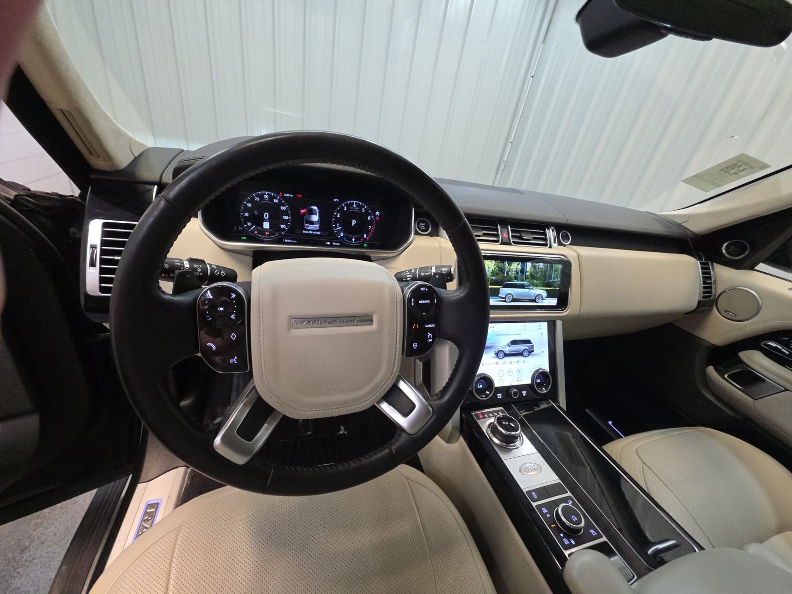 2021 Land Rover Range Rover P525 Westminster AWD