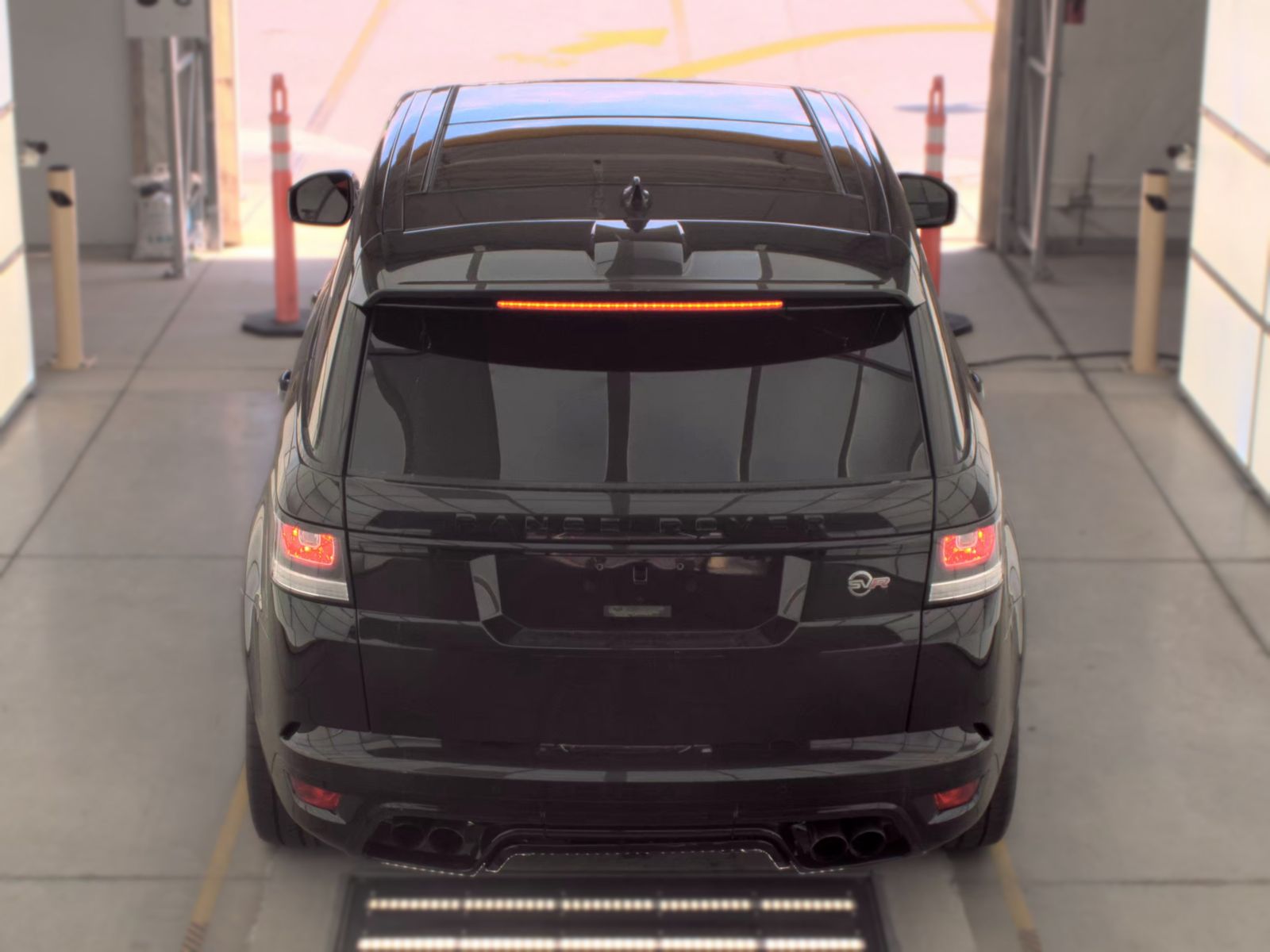 2017 Land Rover Range Rover Sport SVR AWD