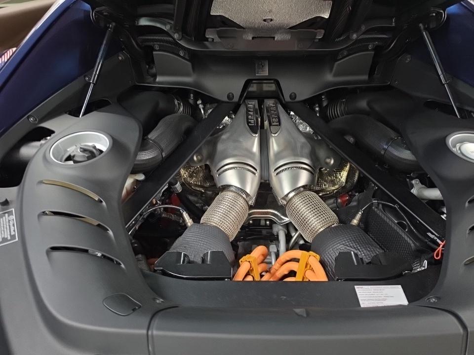 2024 Ferrari 296 GTB Base RWD