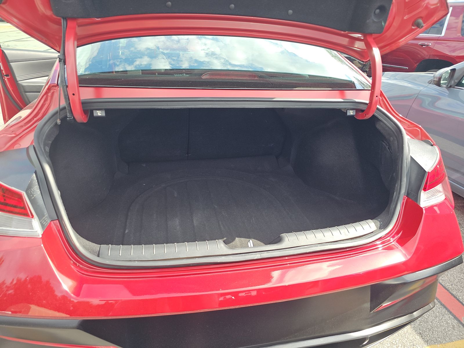 2025 Hyundai Elantra SEL Convenience FWD
