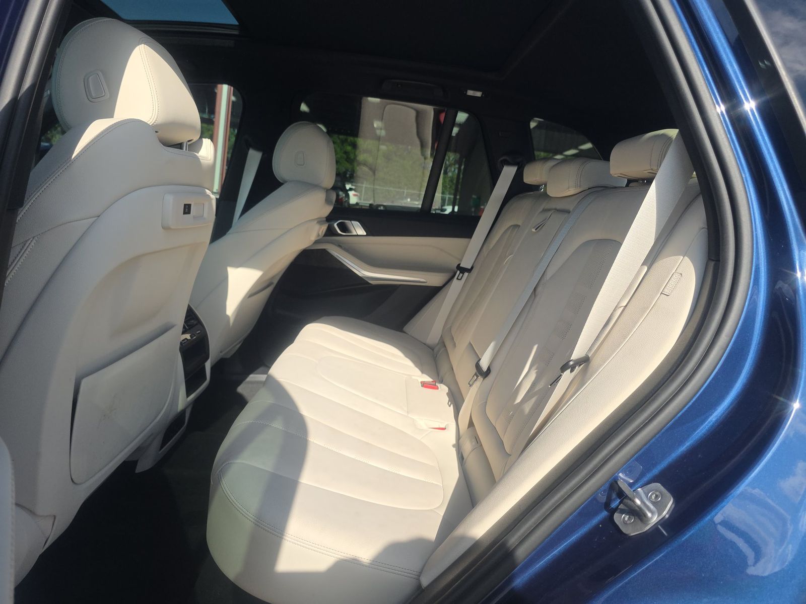 2022 BMW X5 xDrive40i AWD