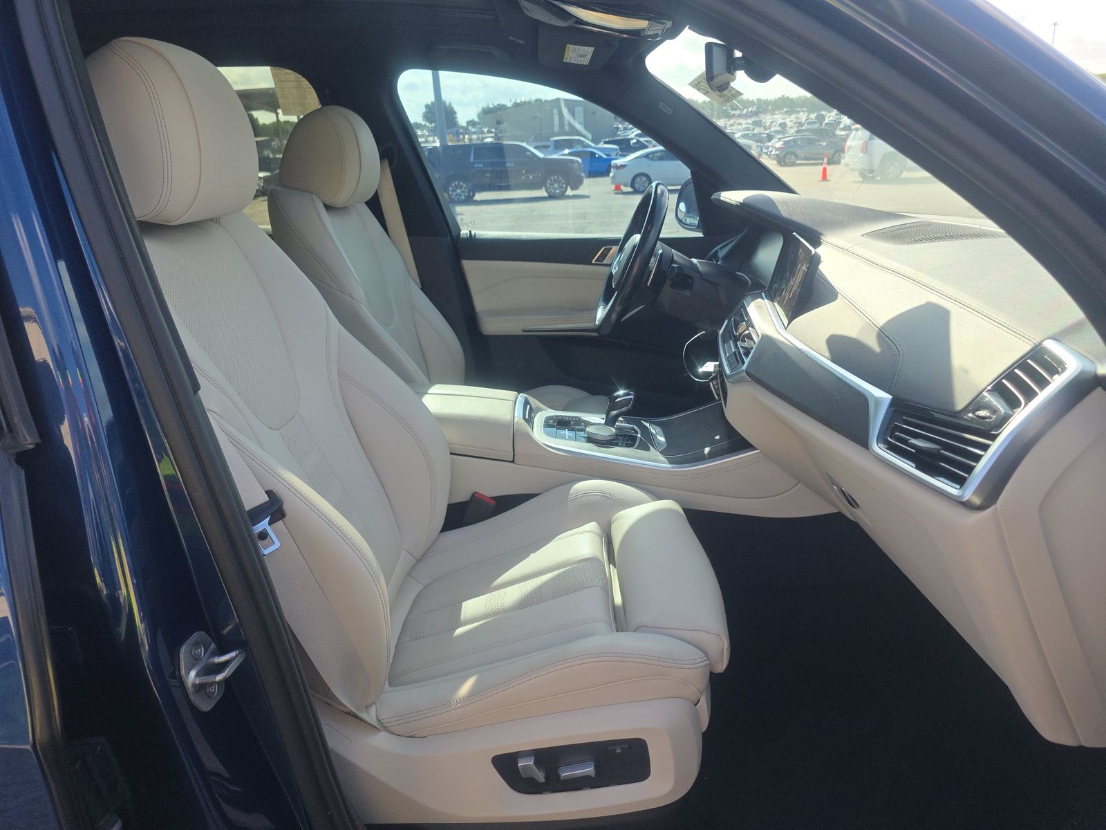 2022 BMW X5 xDrive40i AWD