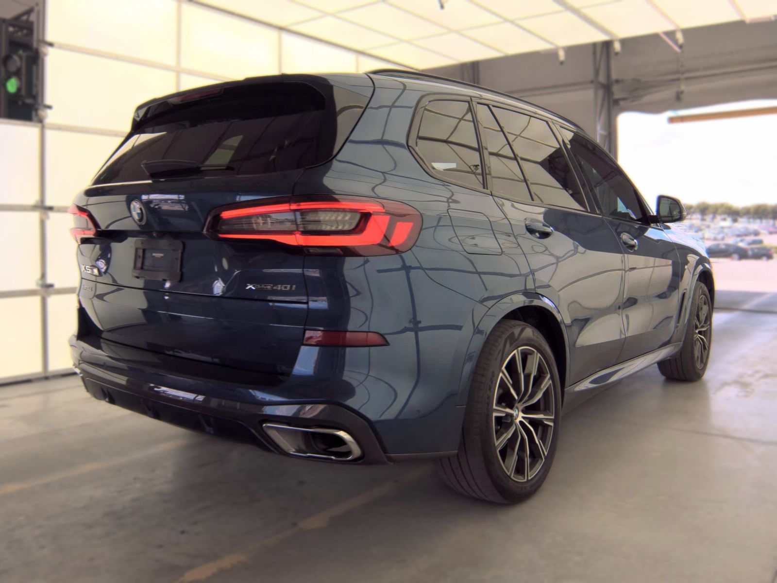 2022 BMW X5 xDrive40i AWD