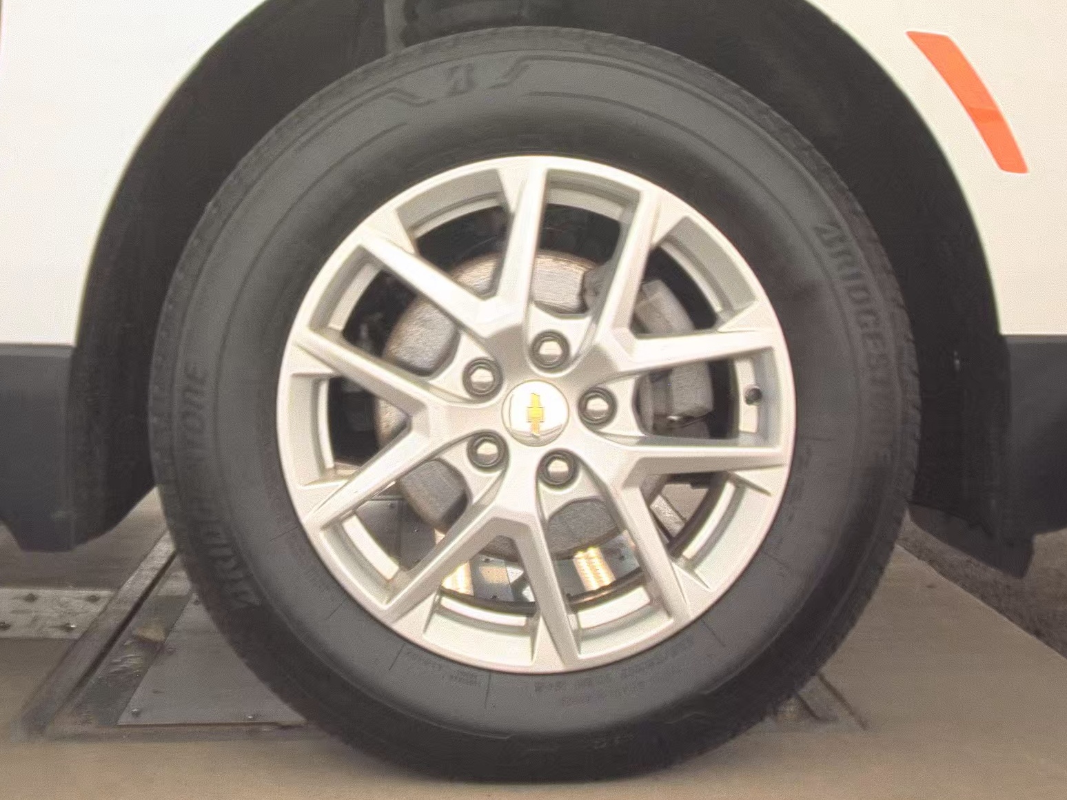 2023 Chevrolet Equinox LS AWD